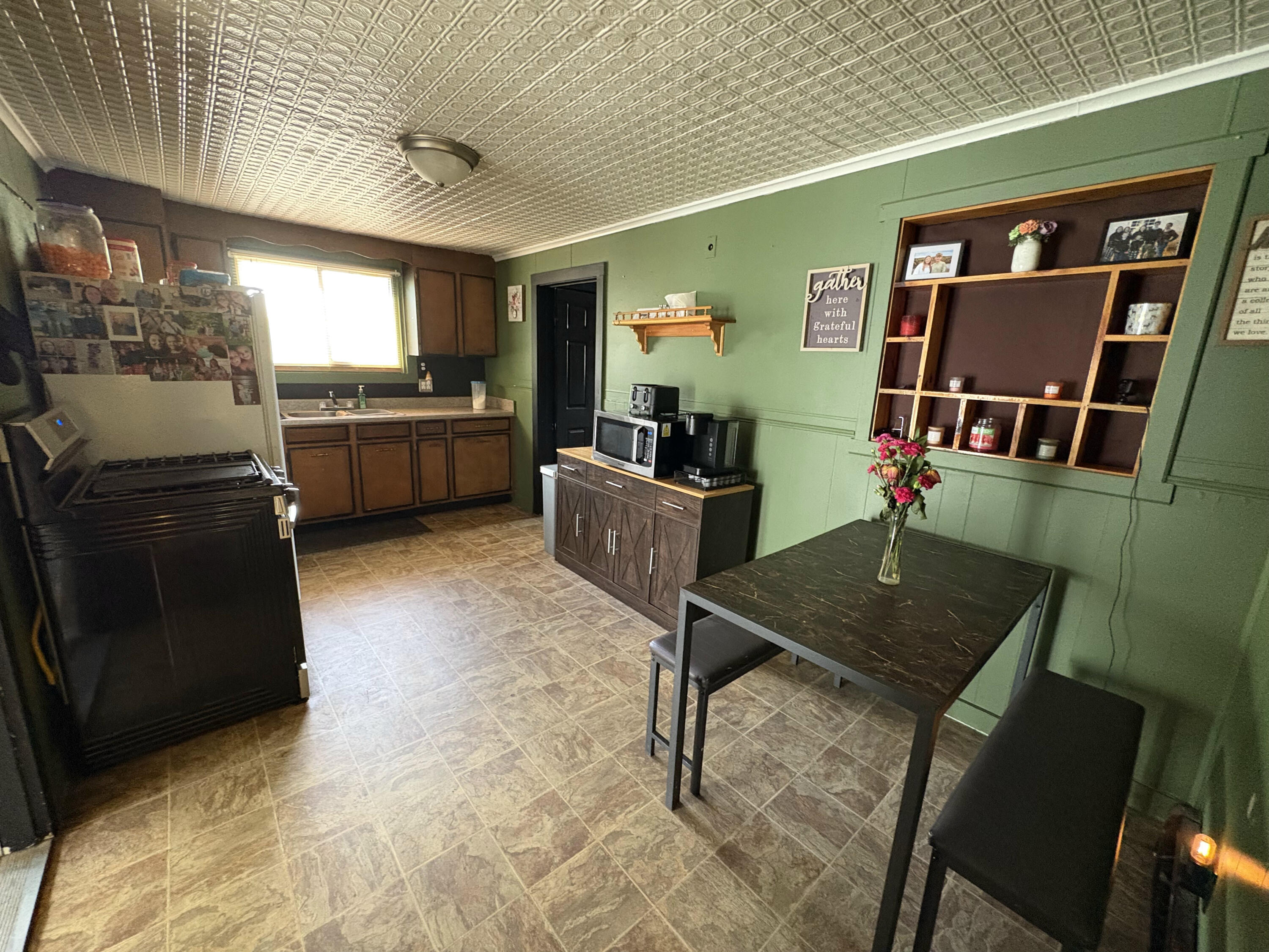 property viewer photo 5