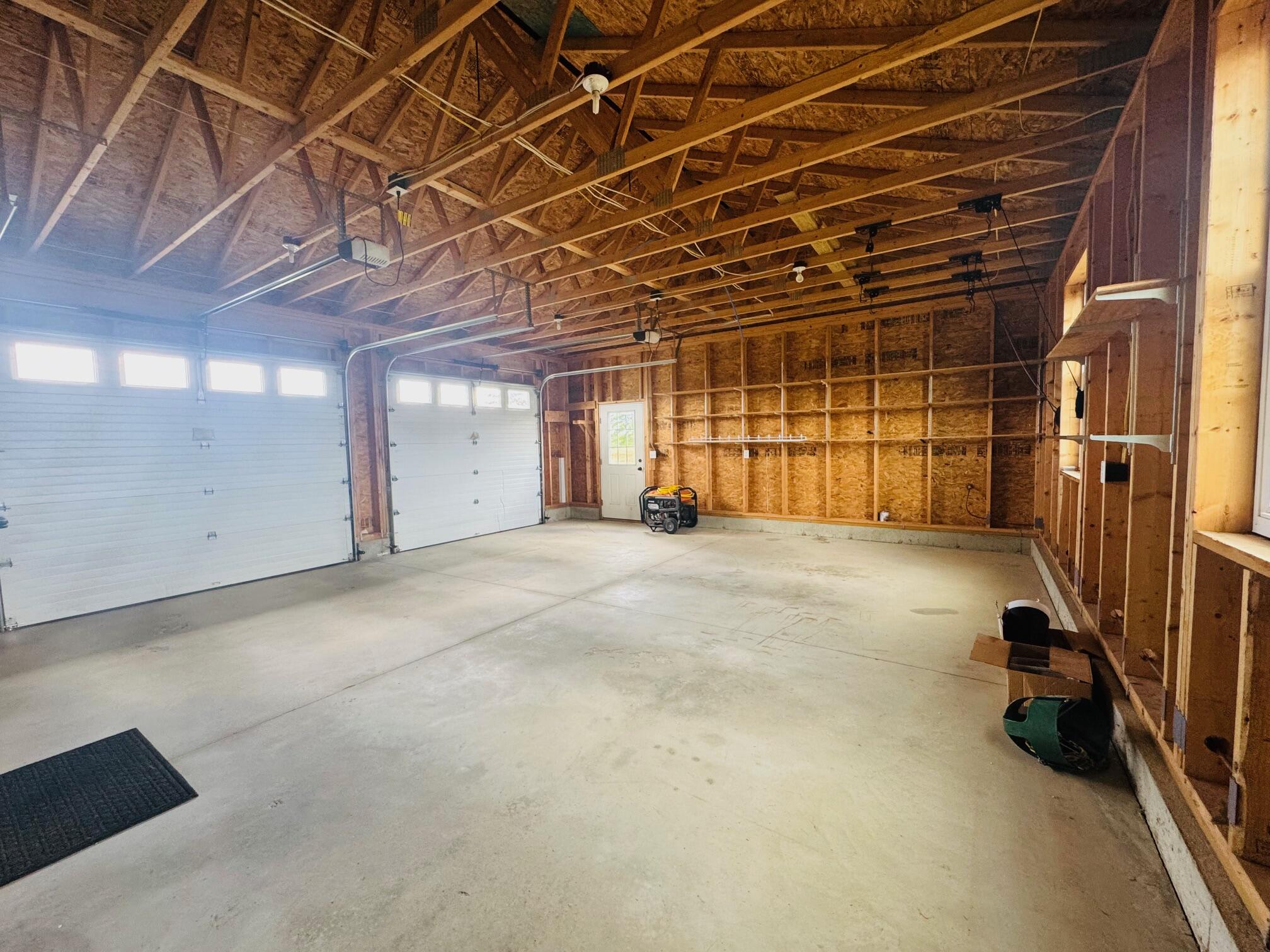 main property photo 60
