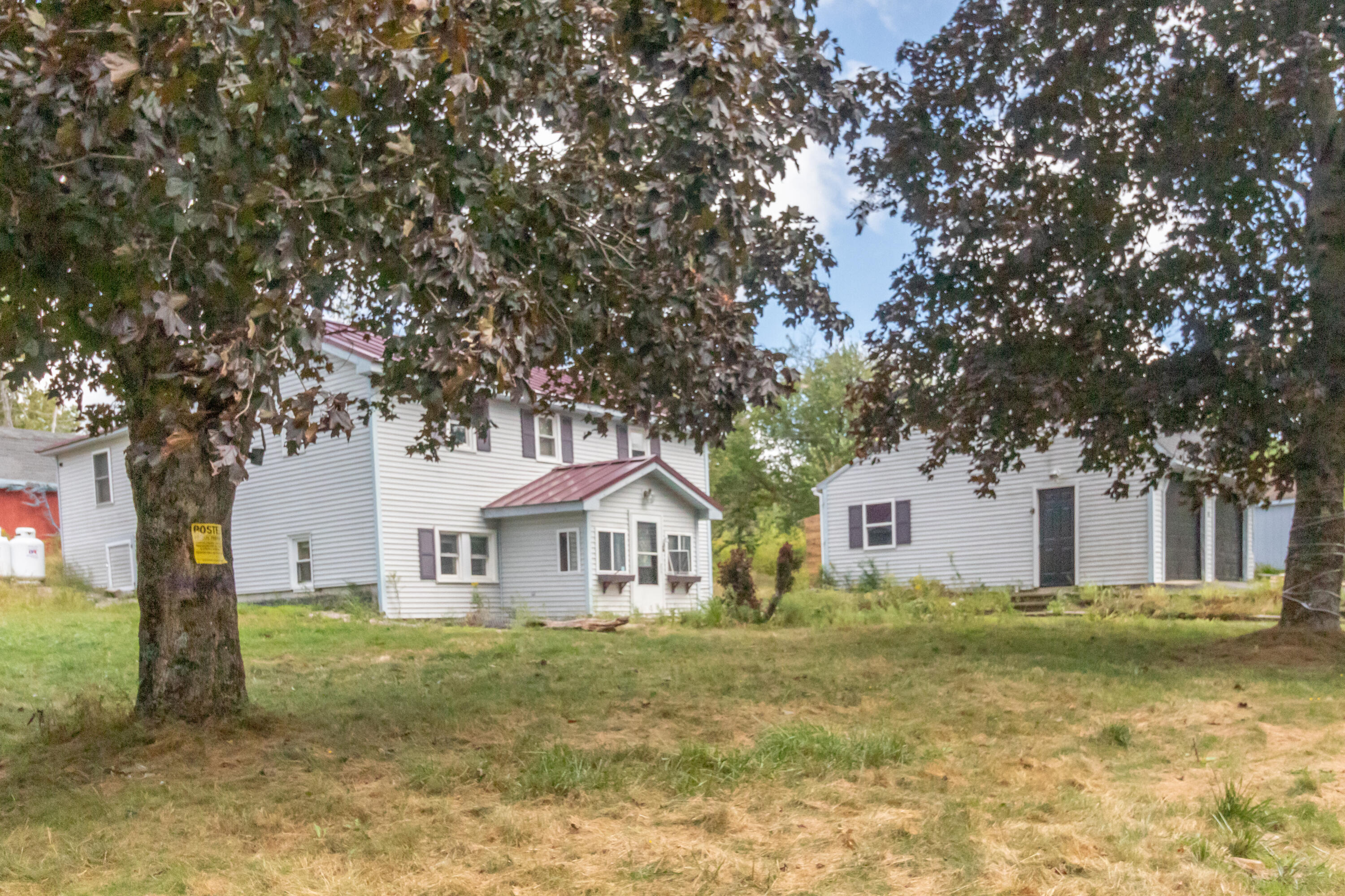 main property photo 11