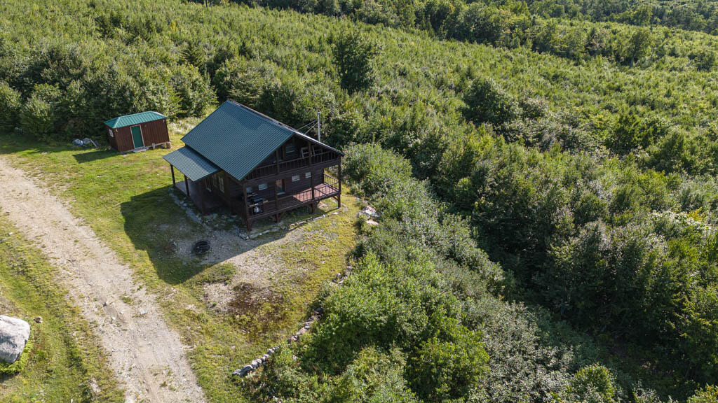 main property photo 50