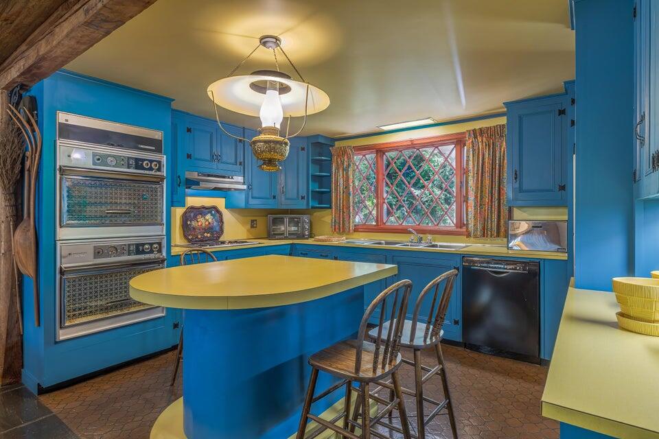 main property photo 44