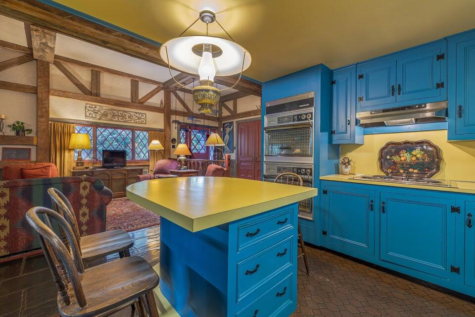 main property photo 49