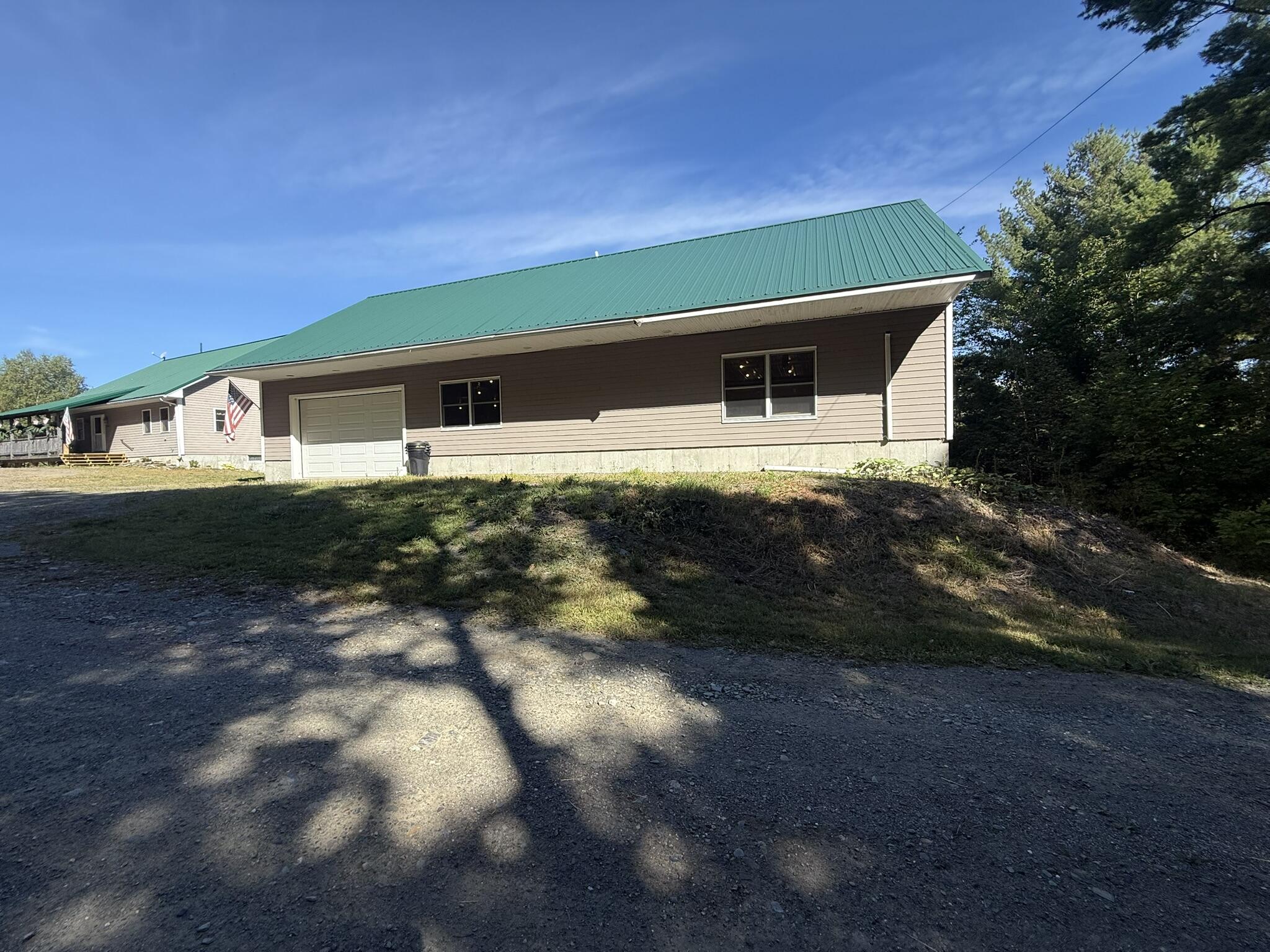 main property photo 57