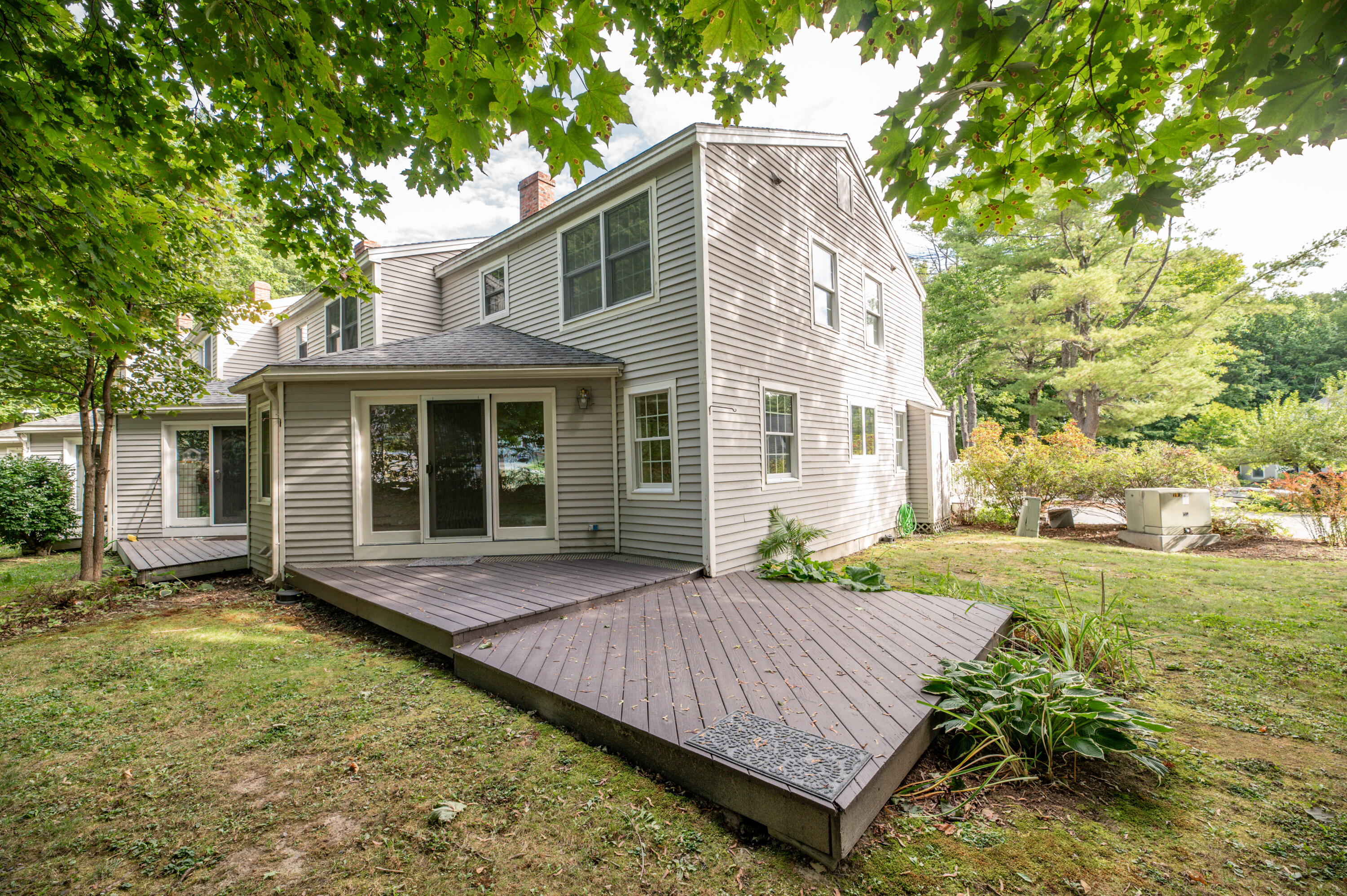 property viewer photo 10