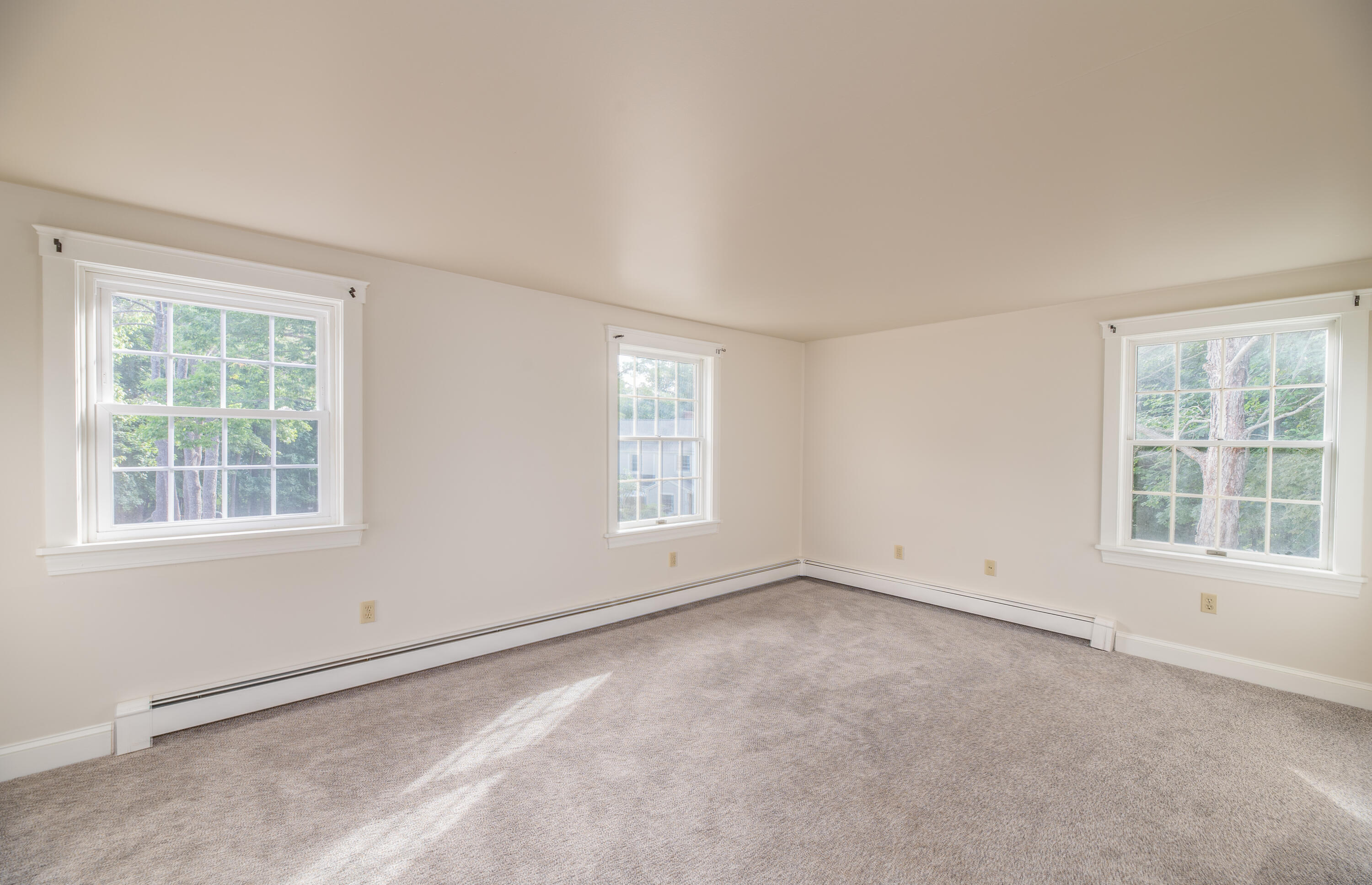 property viewer photo 30