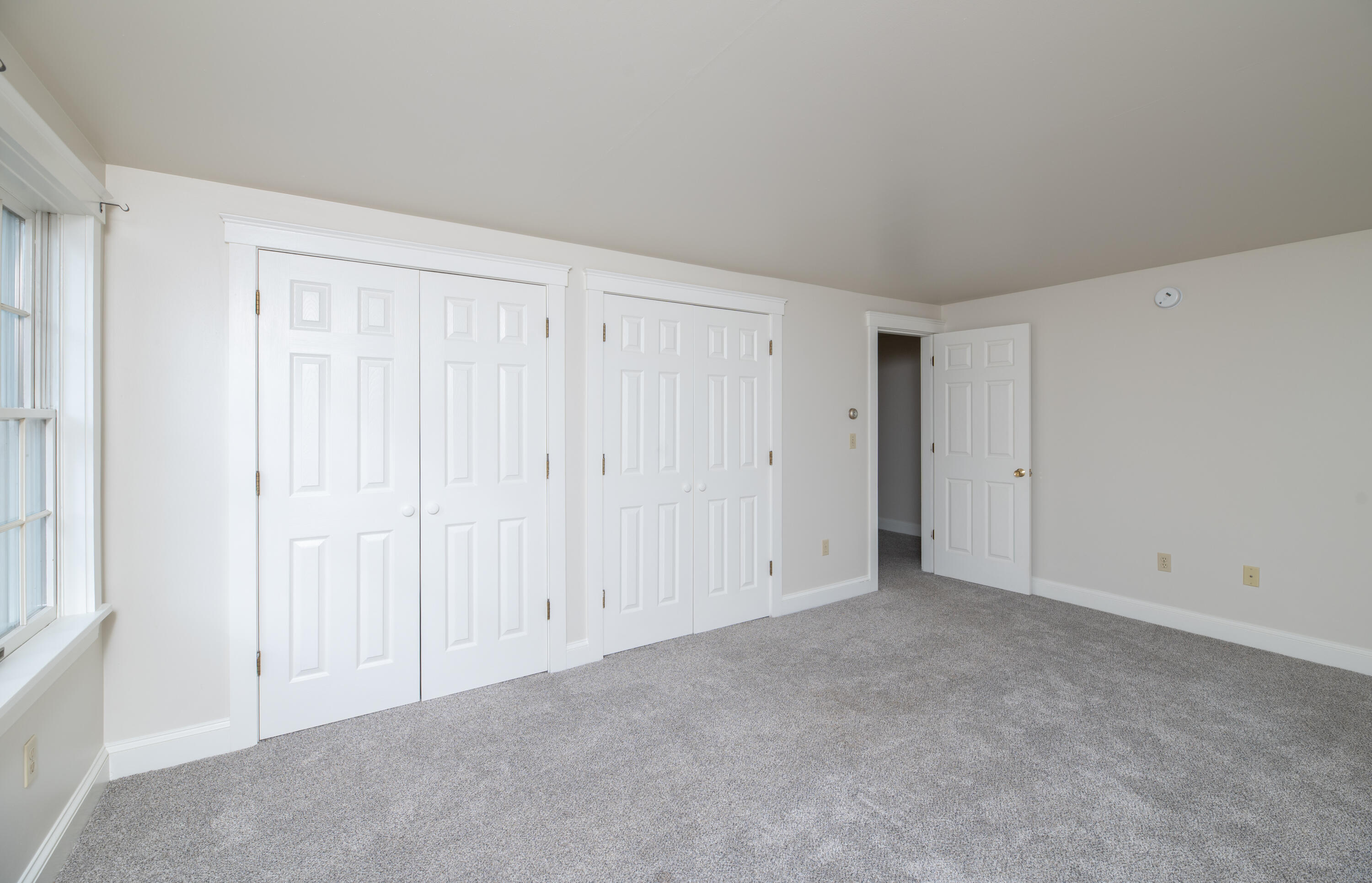 property viewer photo 32