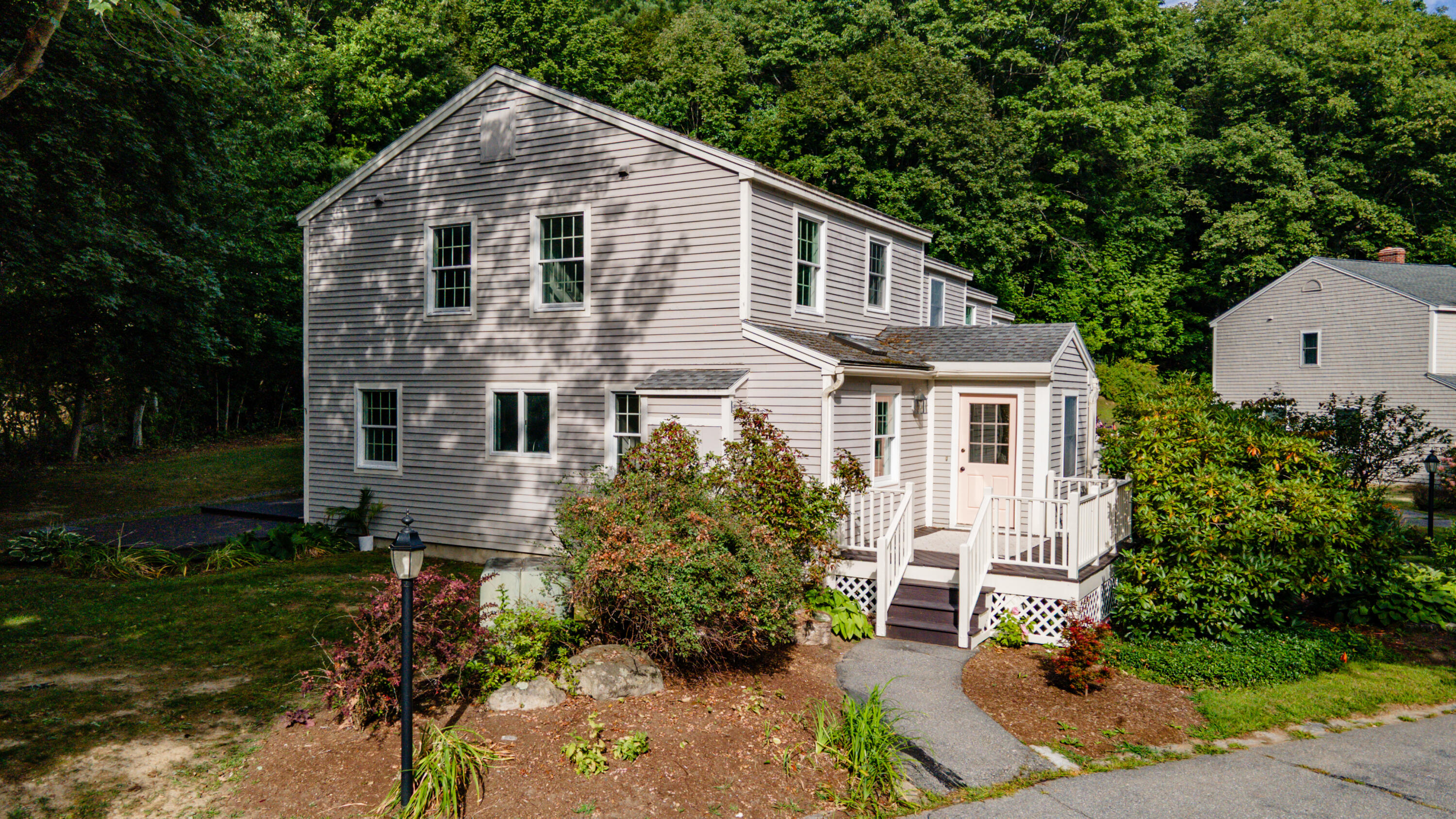 property viewer photo 4