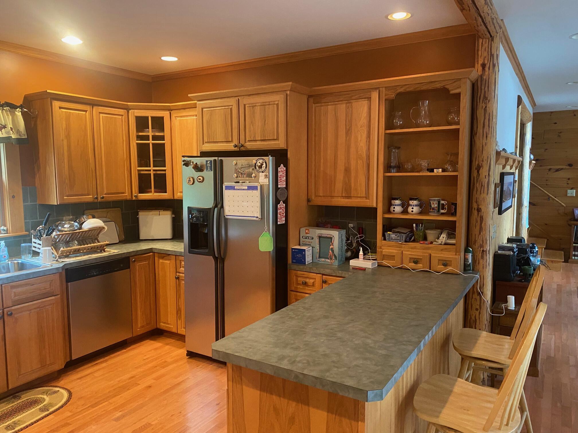 main property photo 27