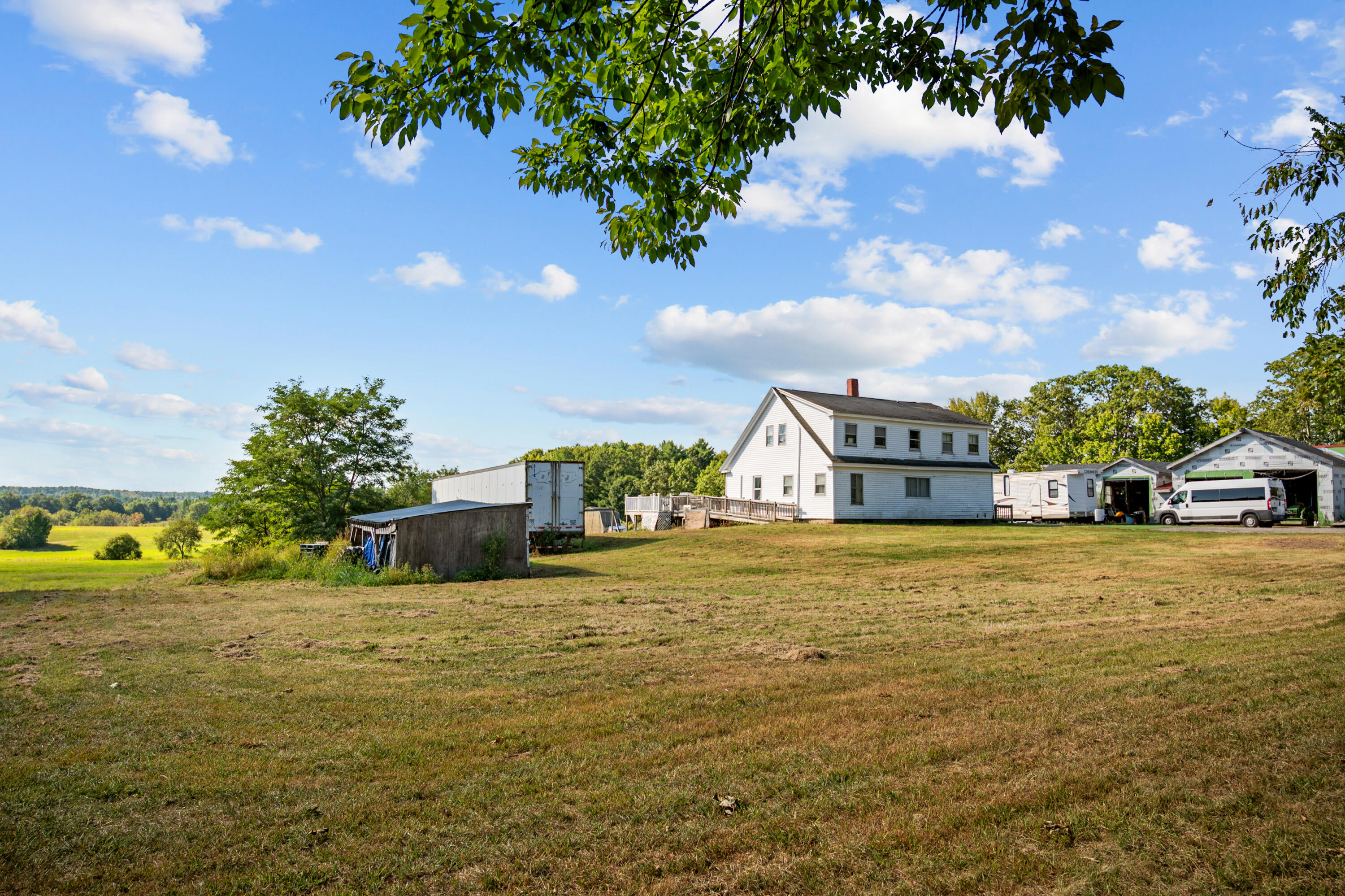main property photo 7