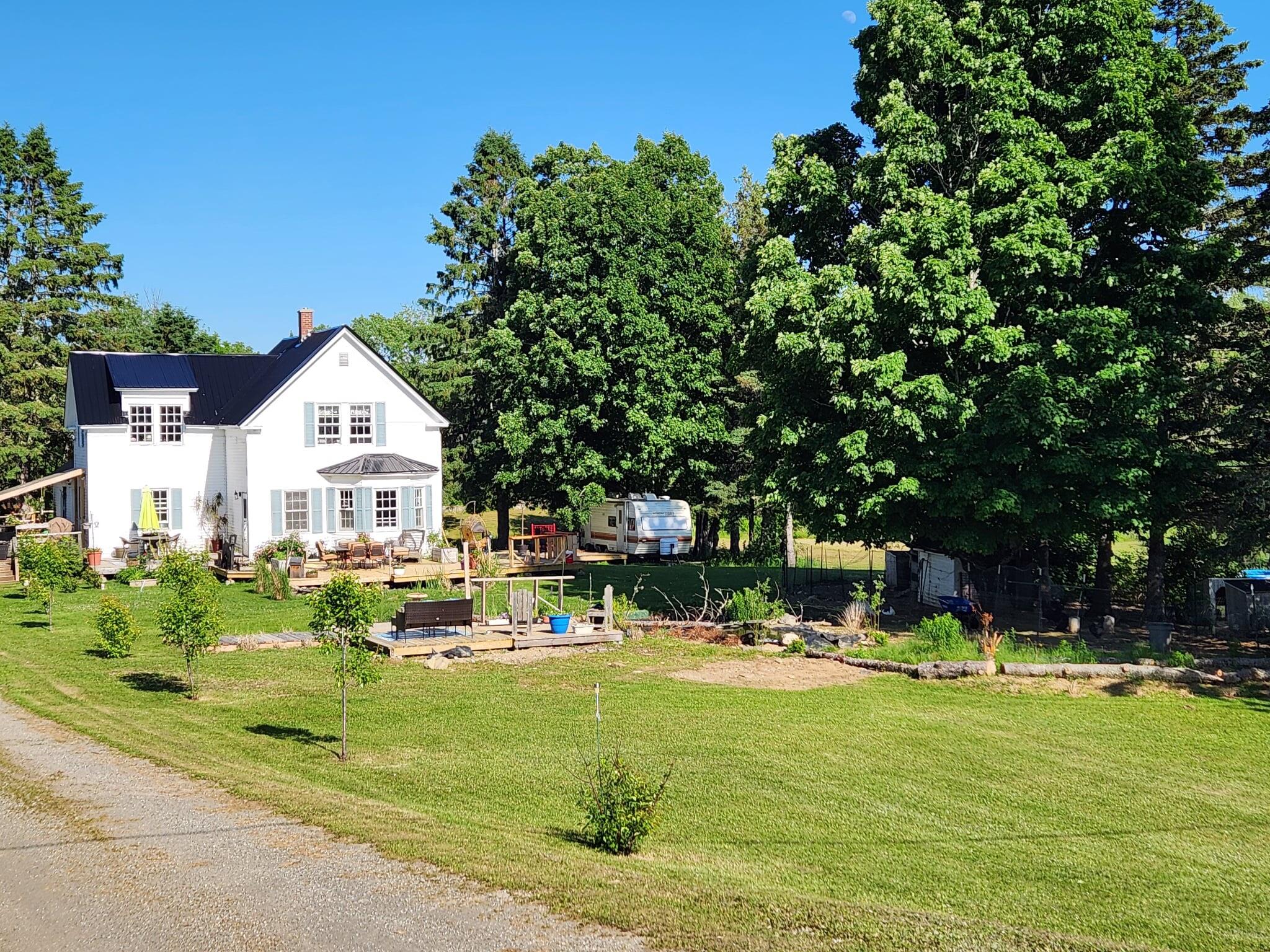 main property photo 21