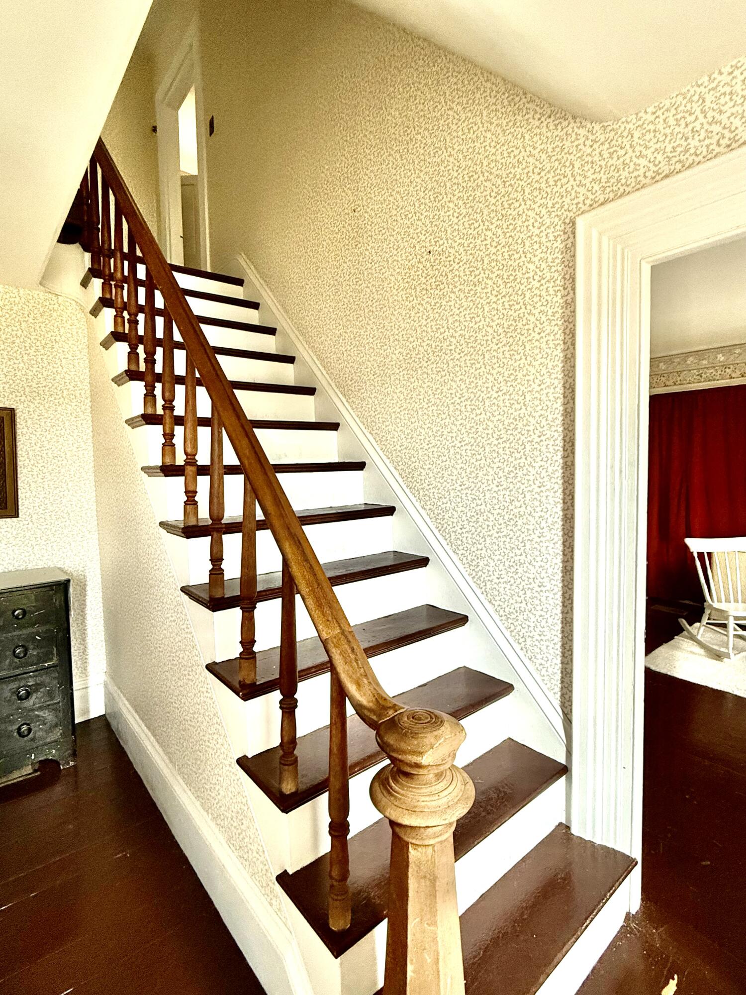 main property photo 37