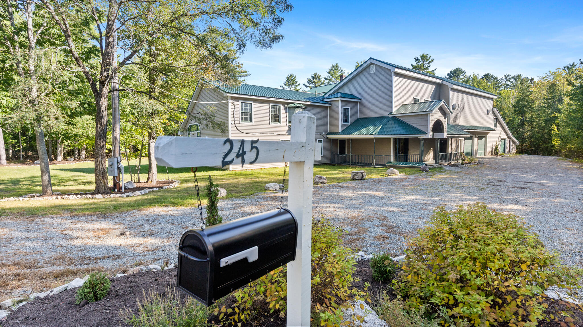 property viewer photo 2