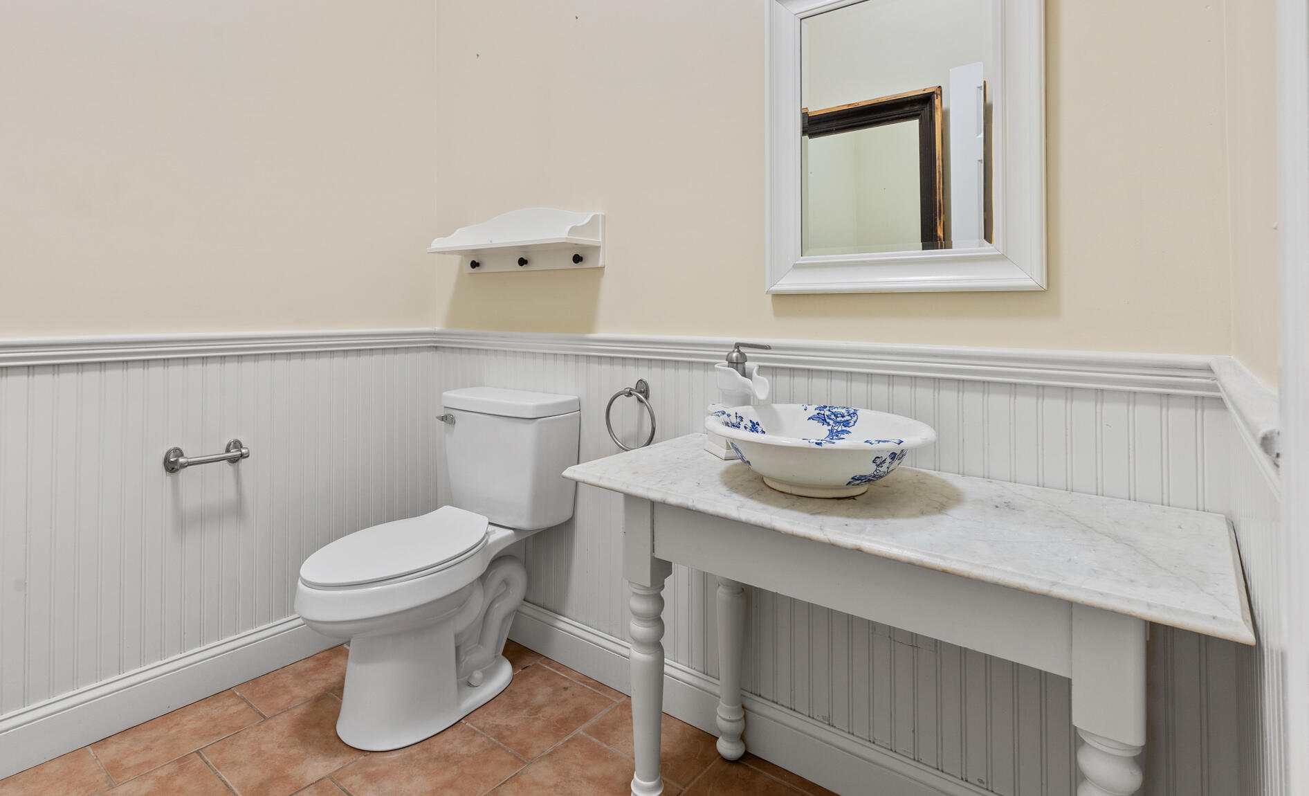 property viewer photo 23