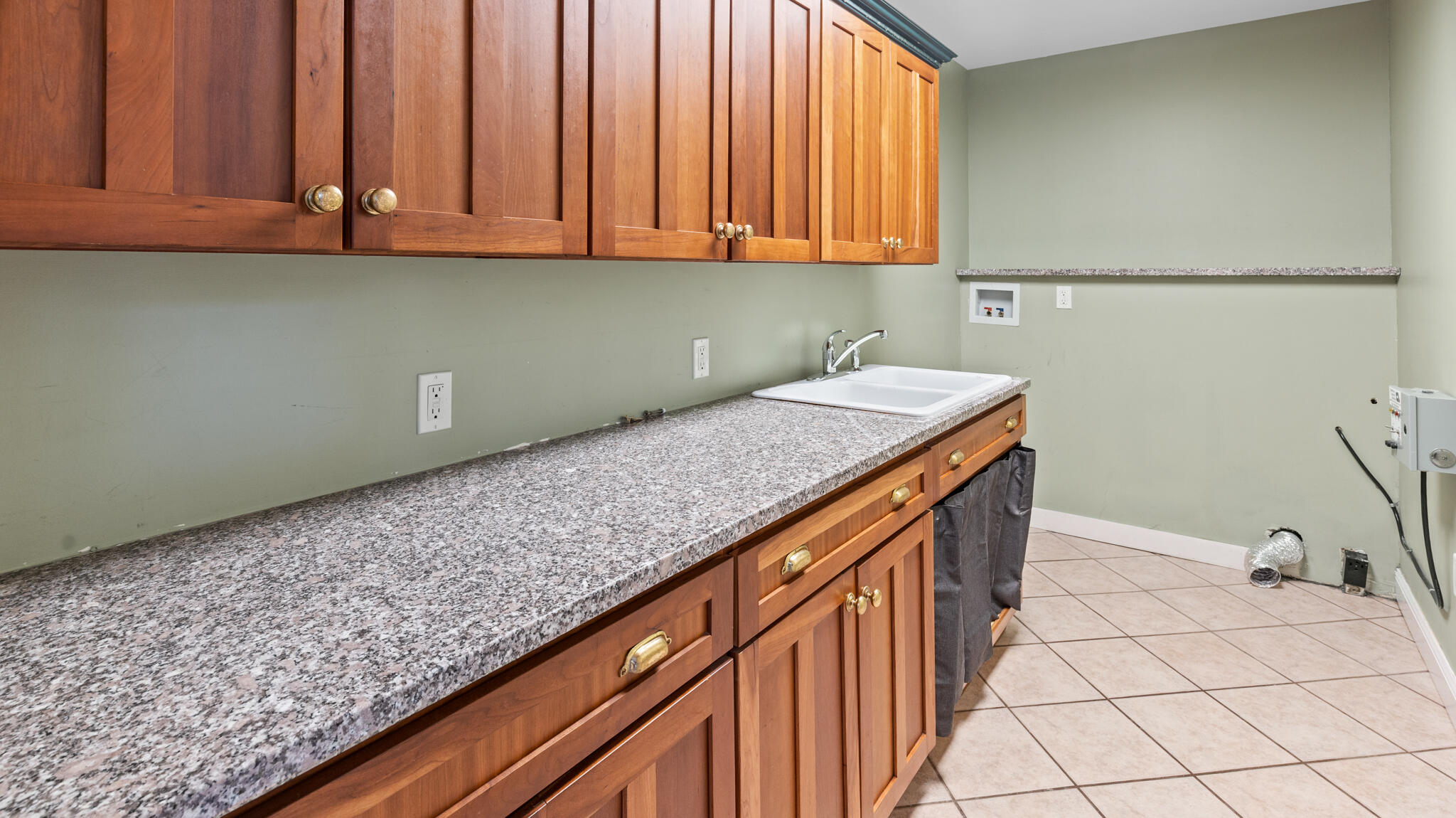 property viewer photo 33
