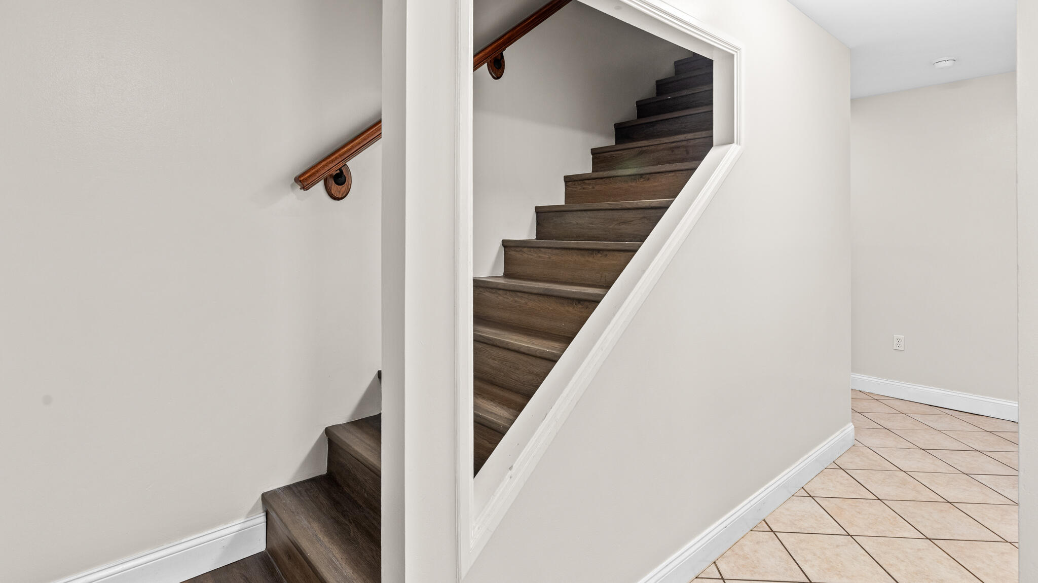 property viewer photo 34