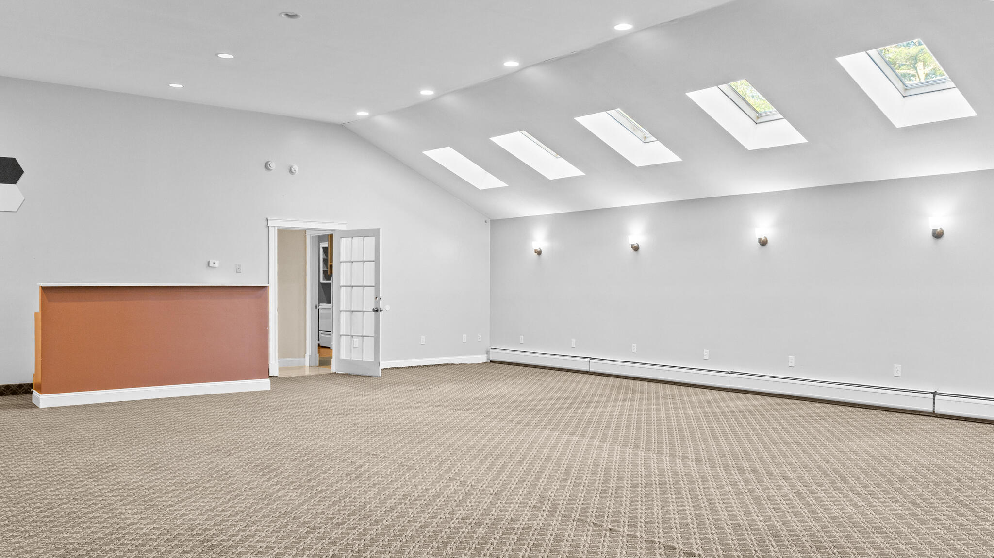 property viewer photo 40