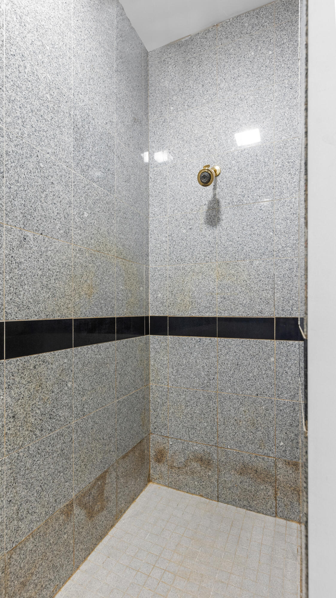 property viewer photo 68