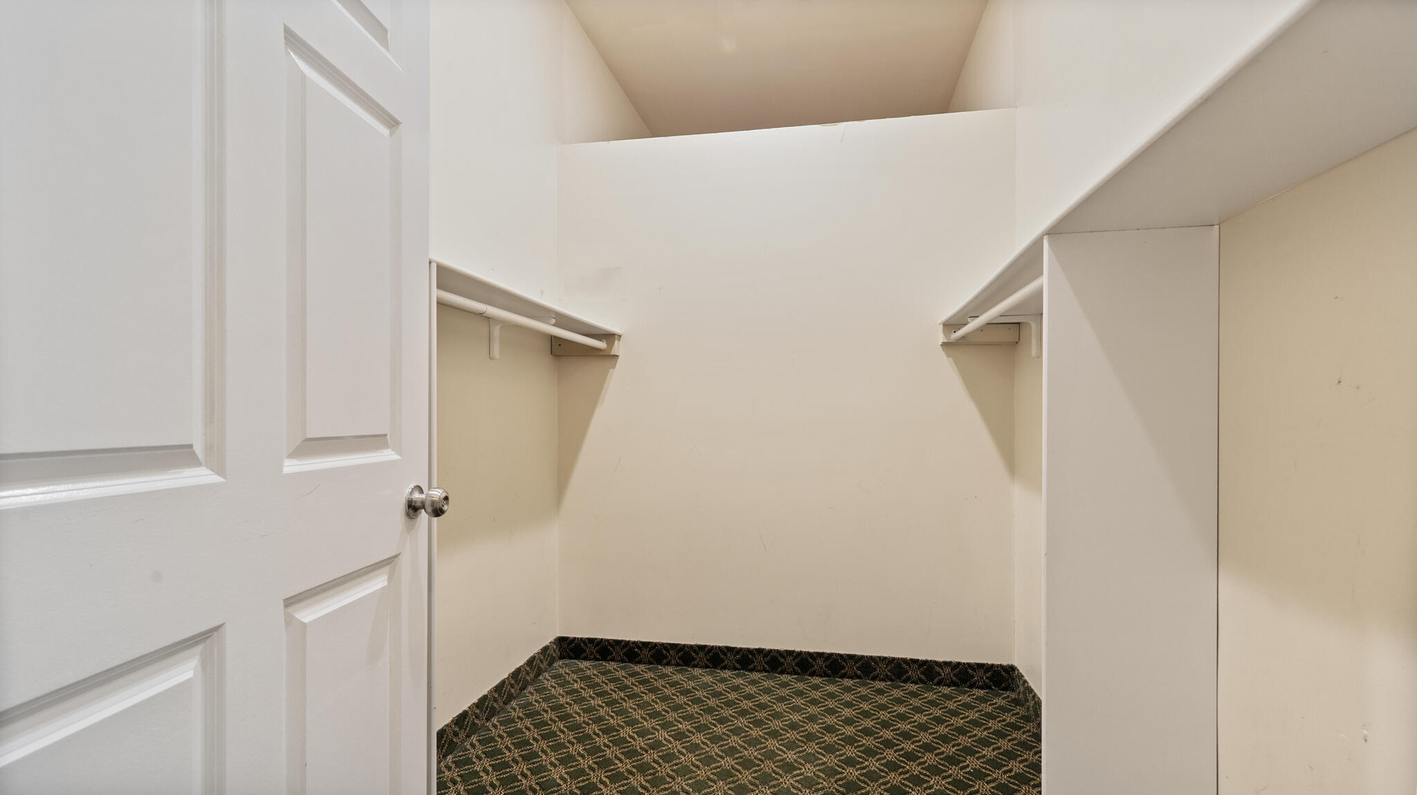 property viewer photo 71