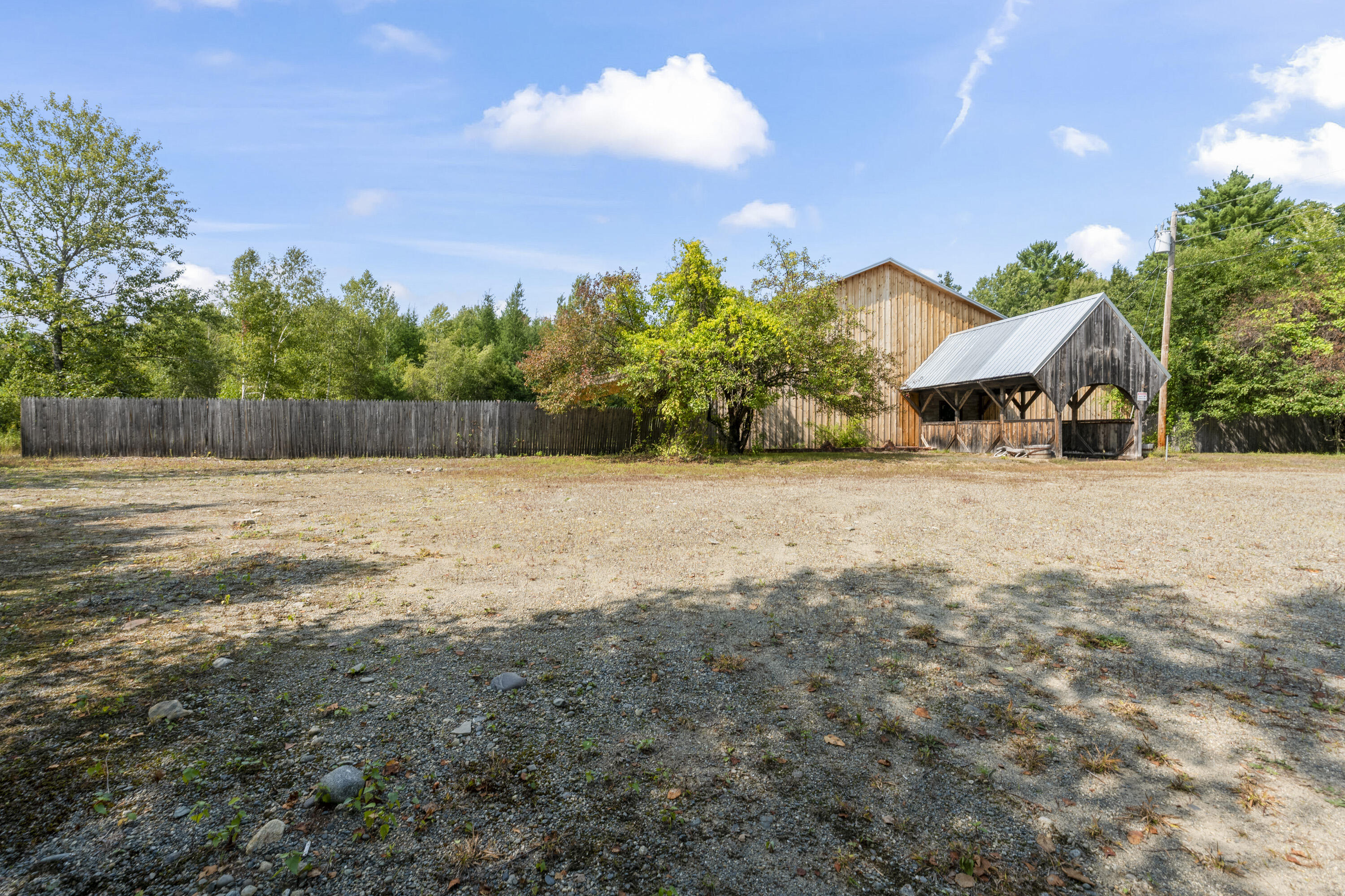 main property photo 43