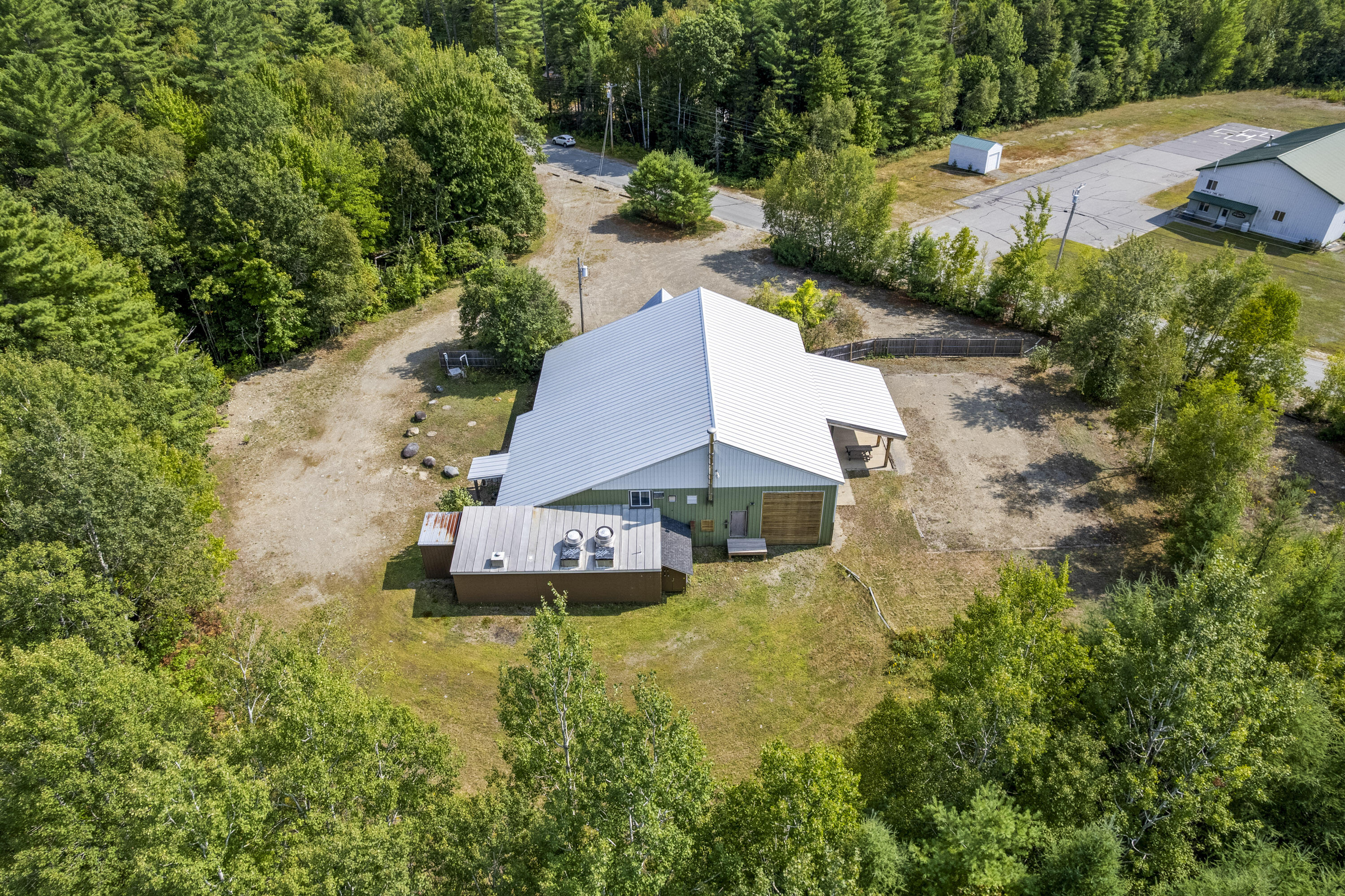 main property photo 48