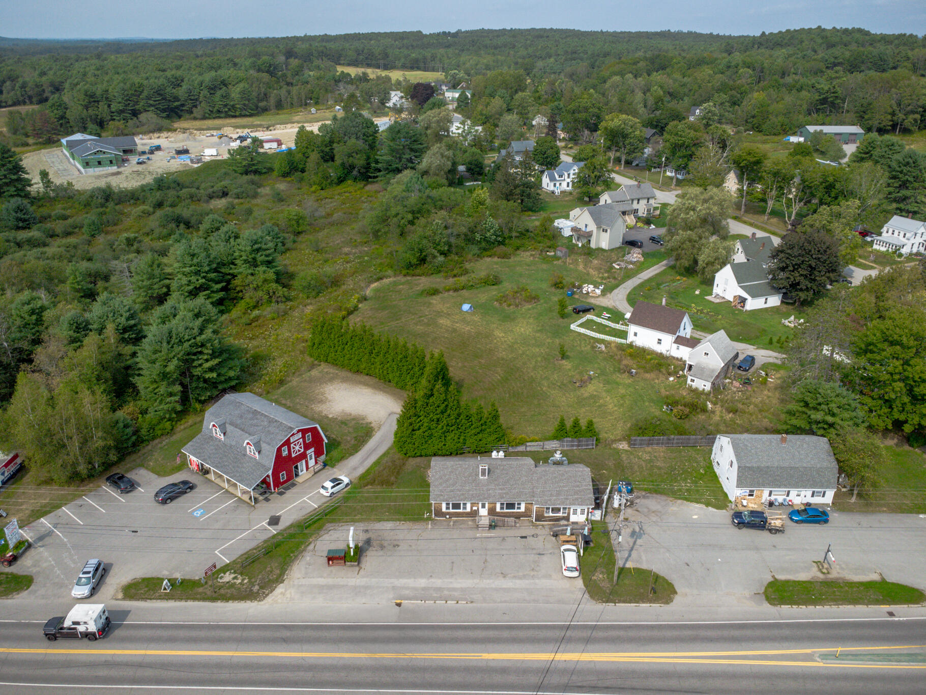 main property photo 12