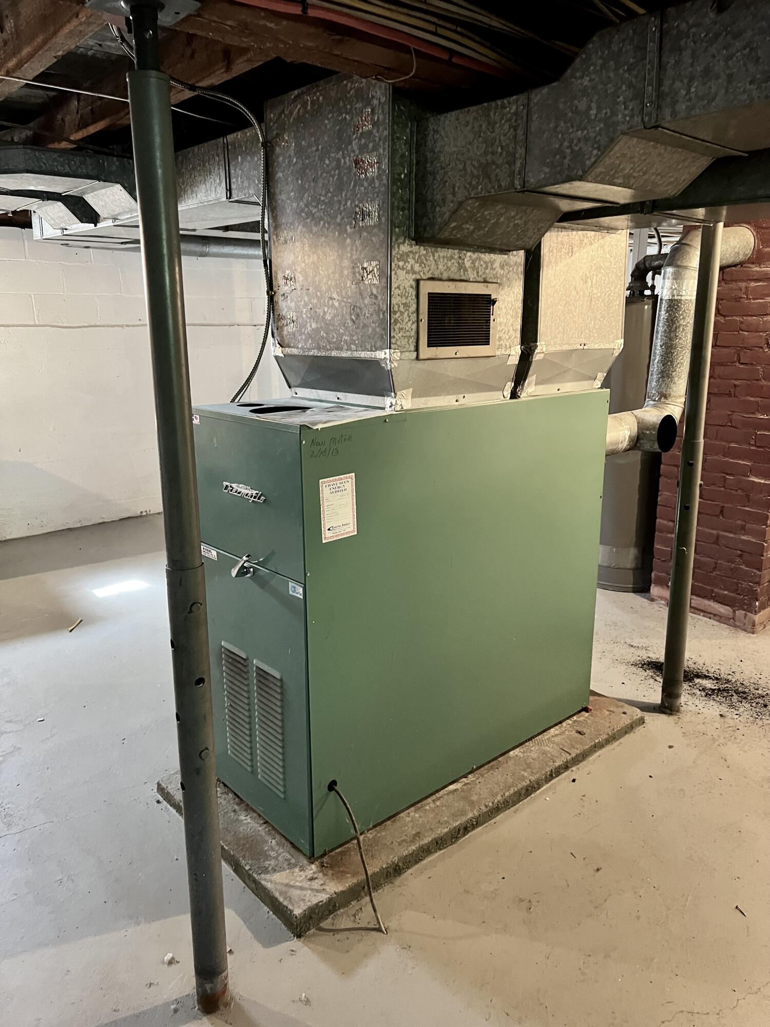 main property photo 45