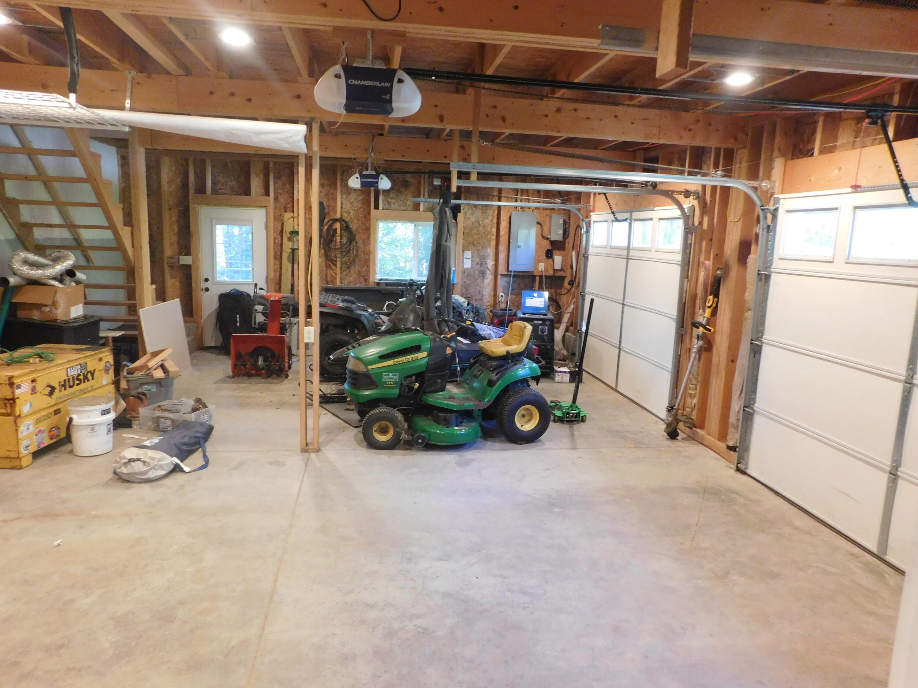 main property photo 49