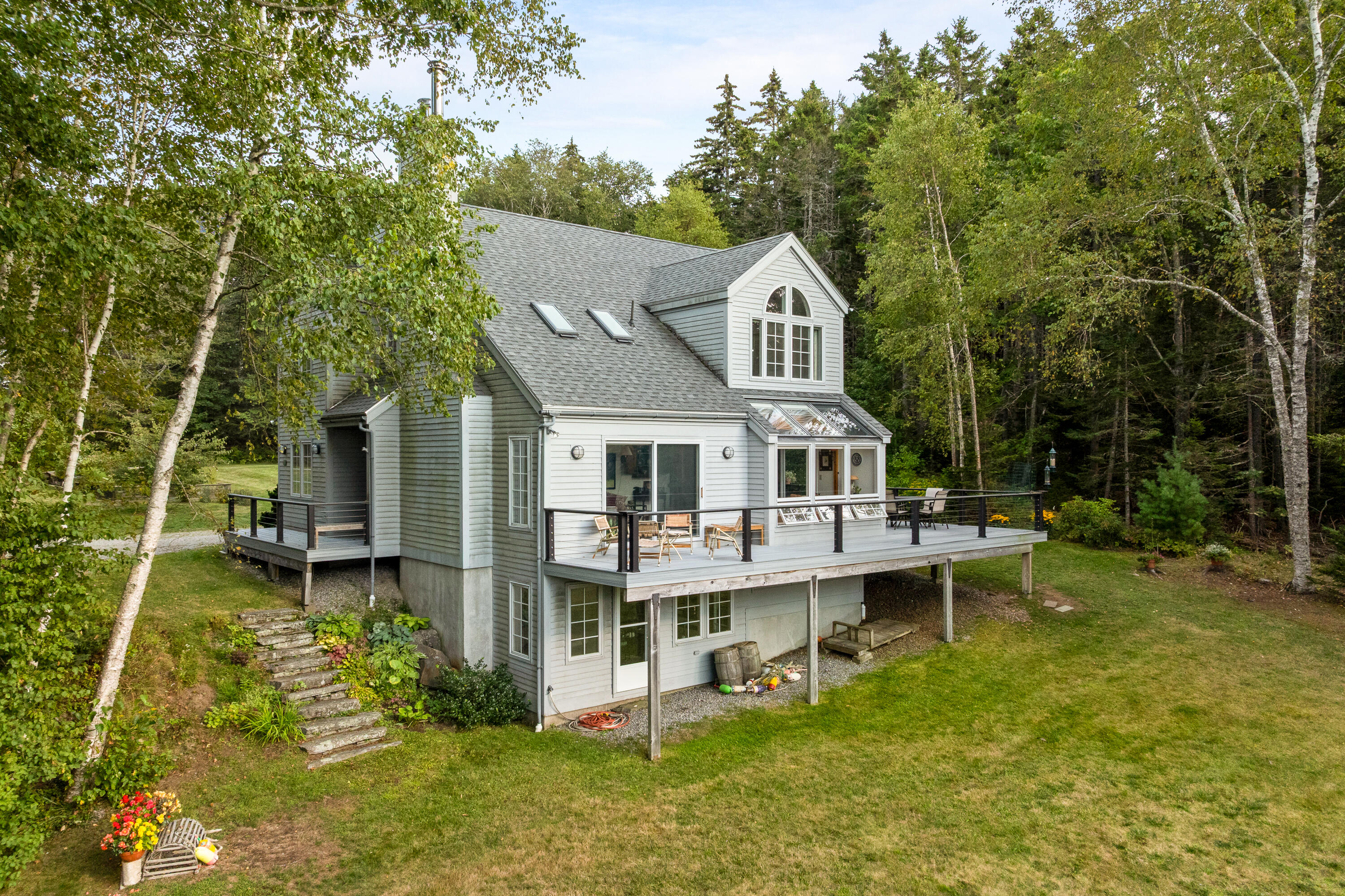main property photo 8