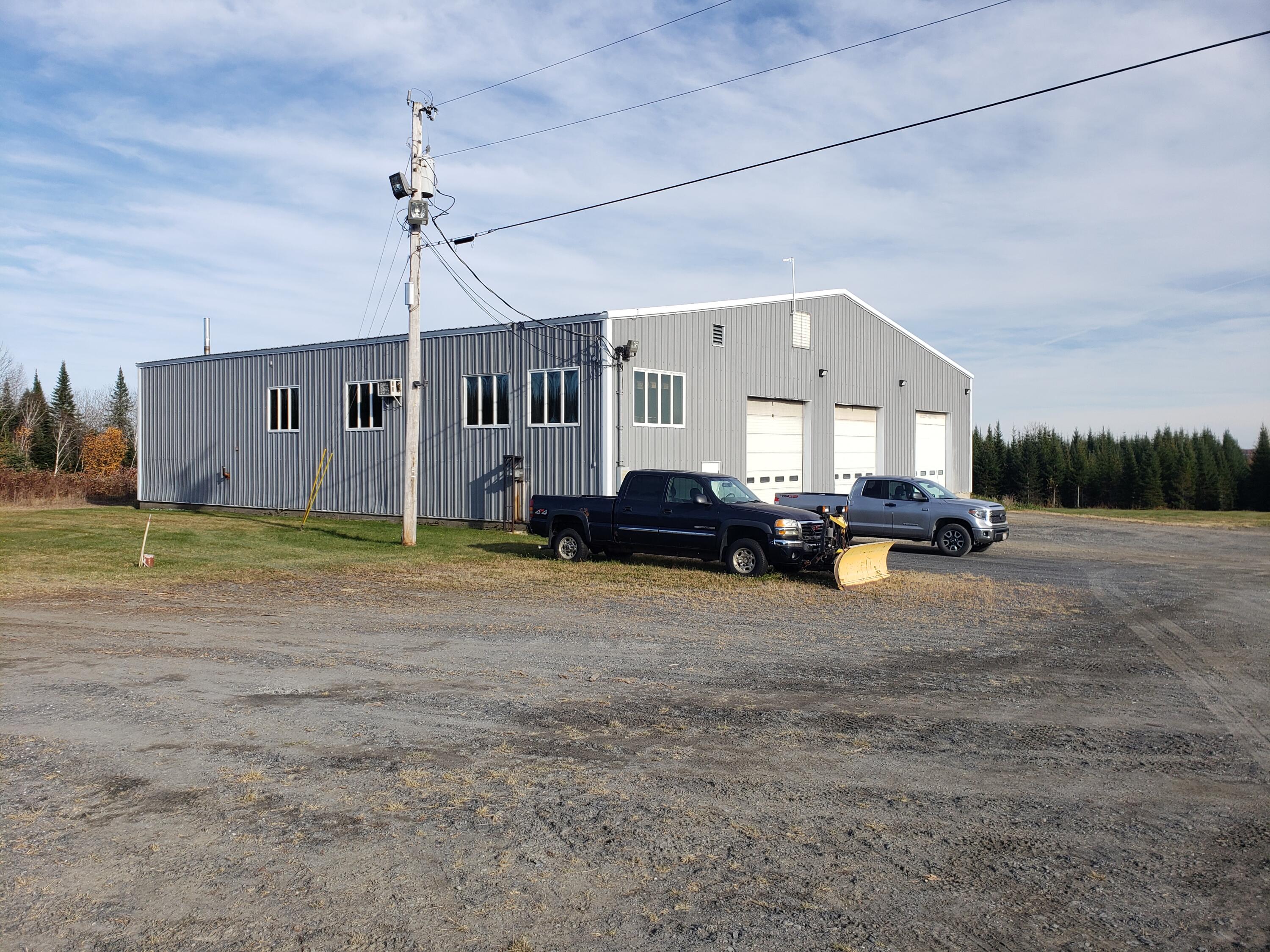 main property photo 11