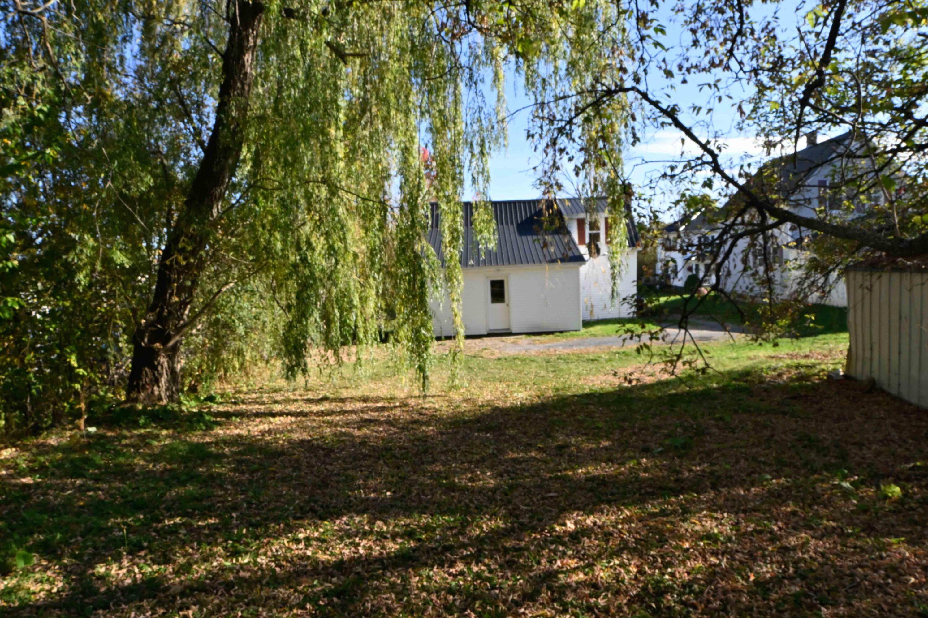main property photo 8