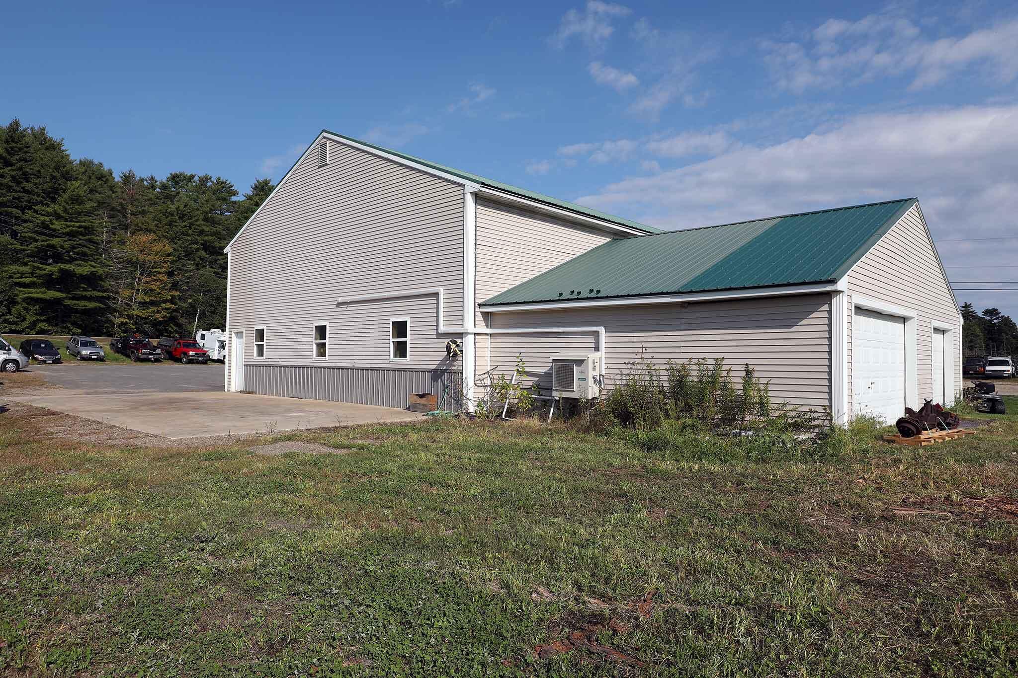 main property photo 14