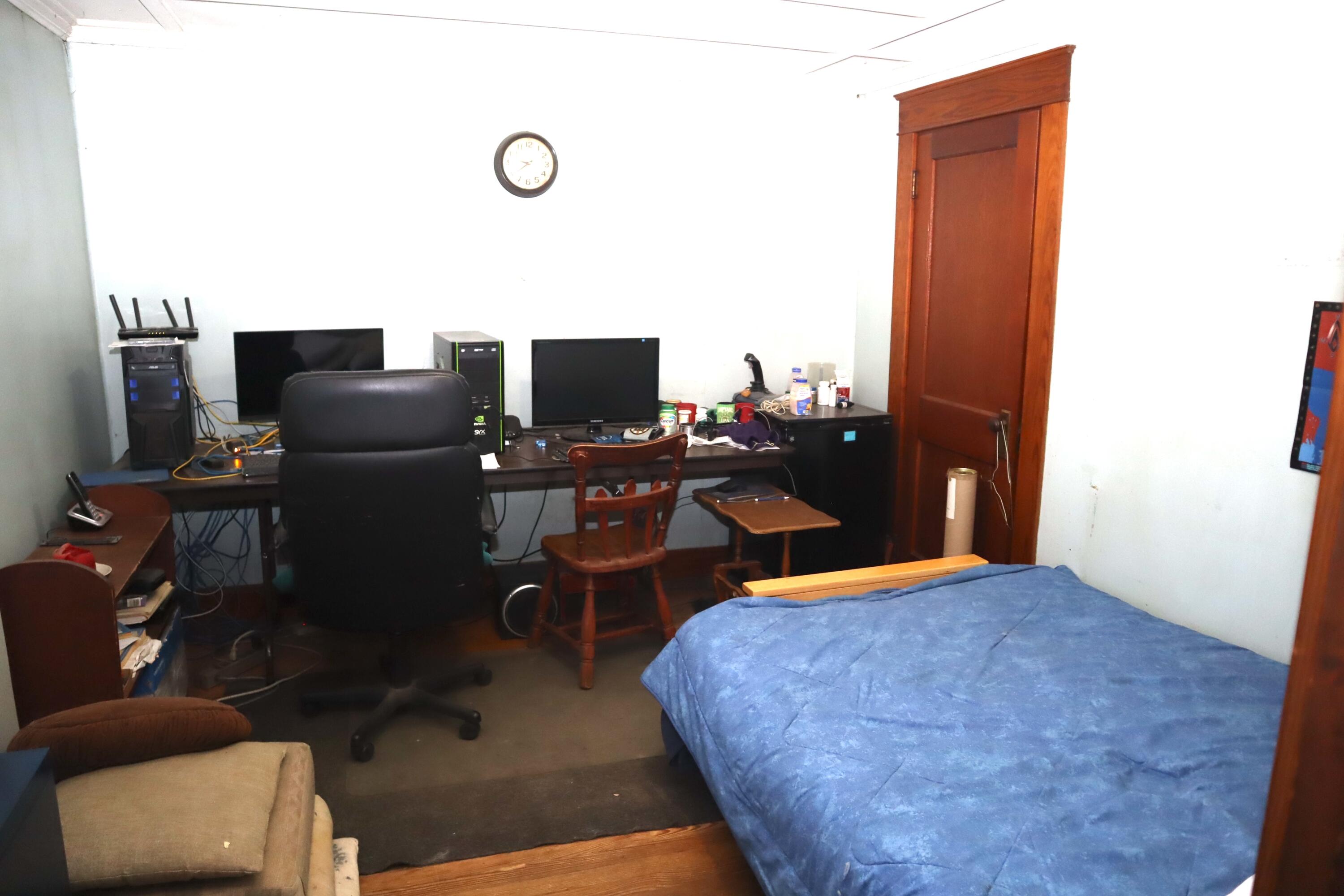 main property photo 29