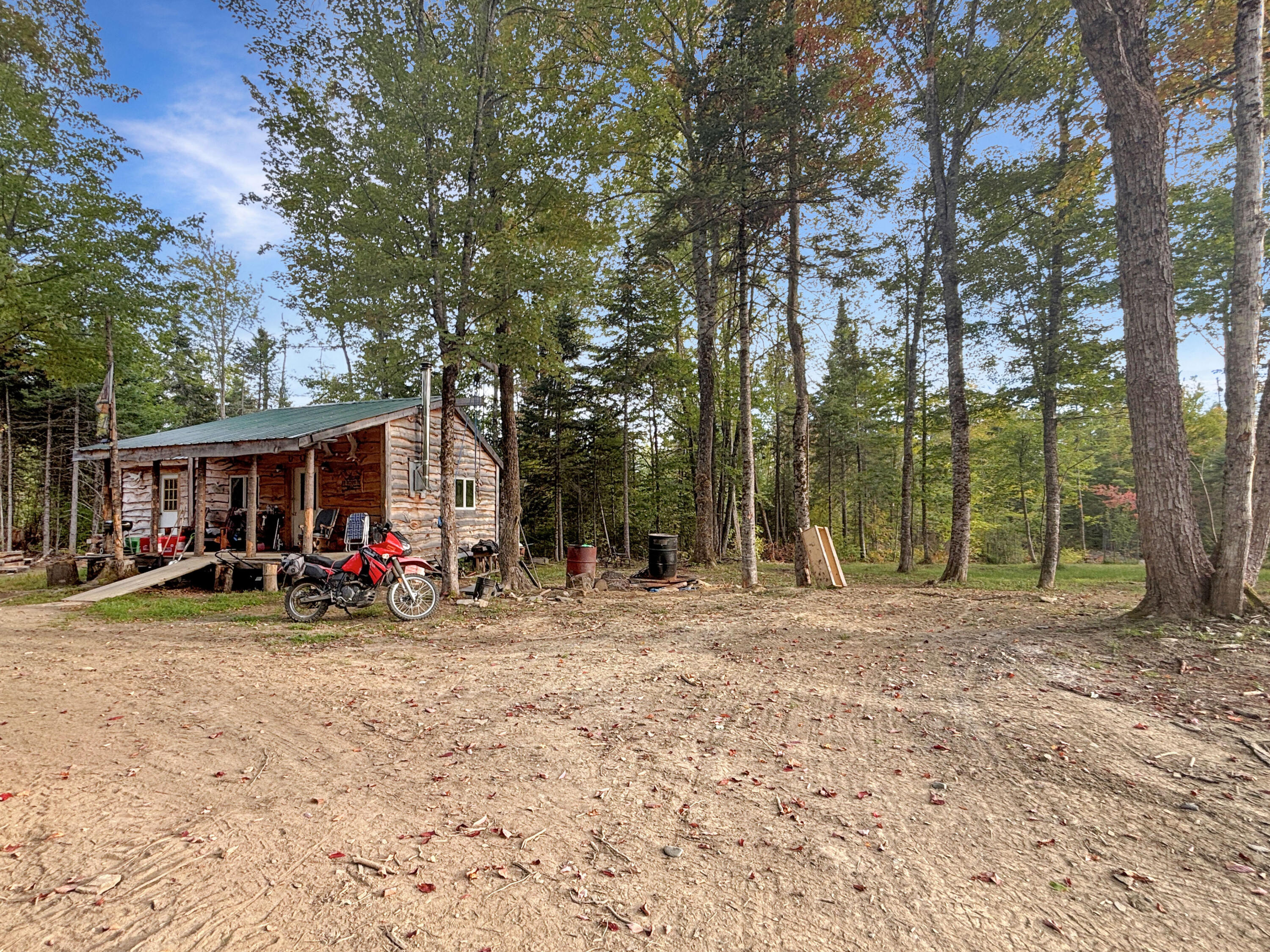 main property photo 7