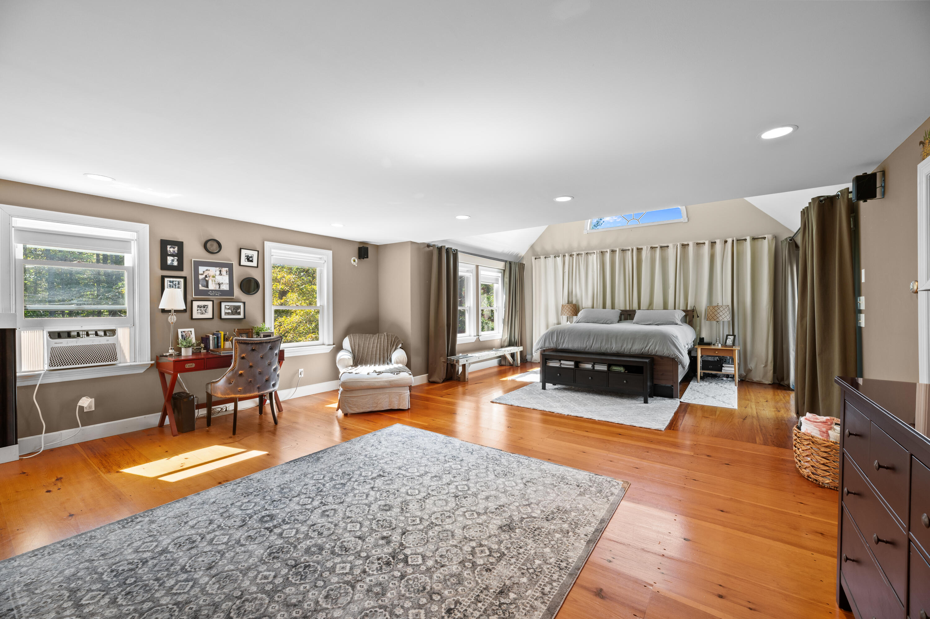 main property photo 49