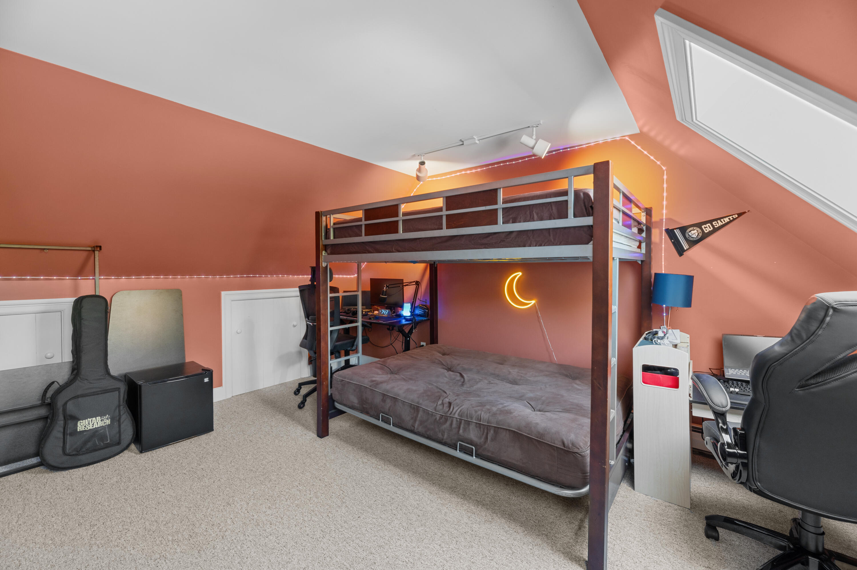 main property photo 70
