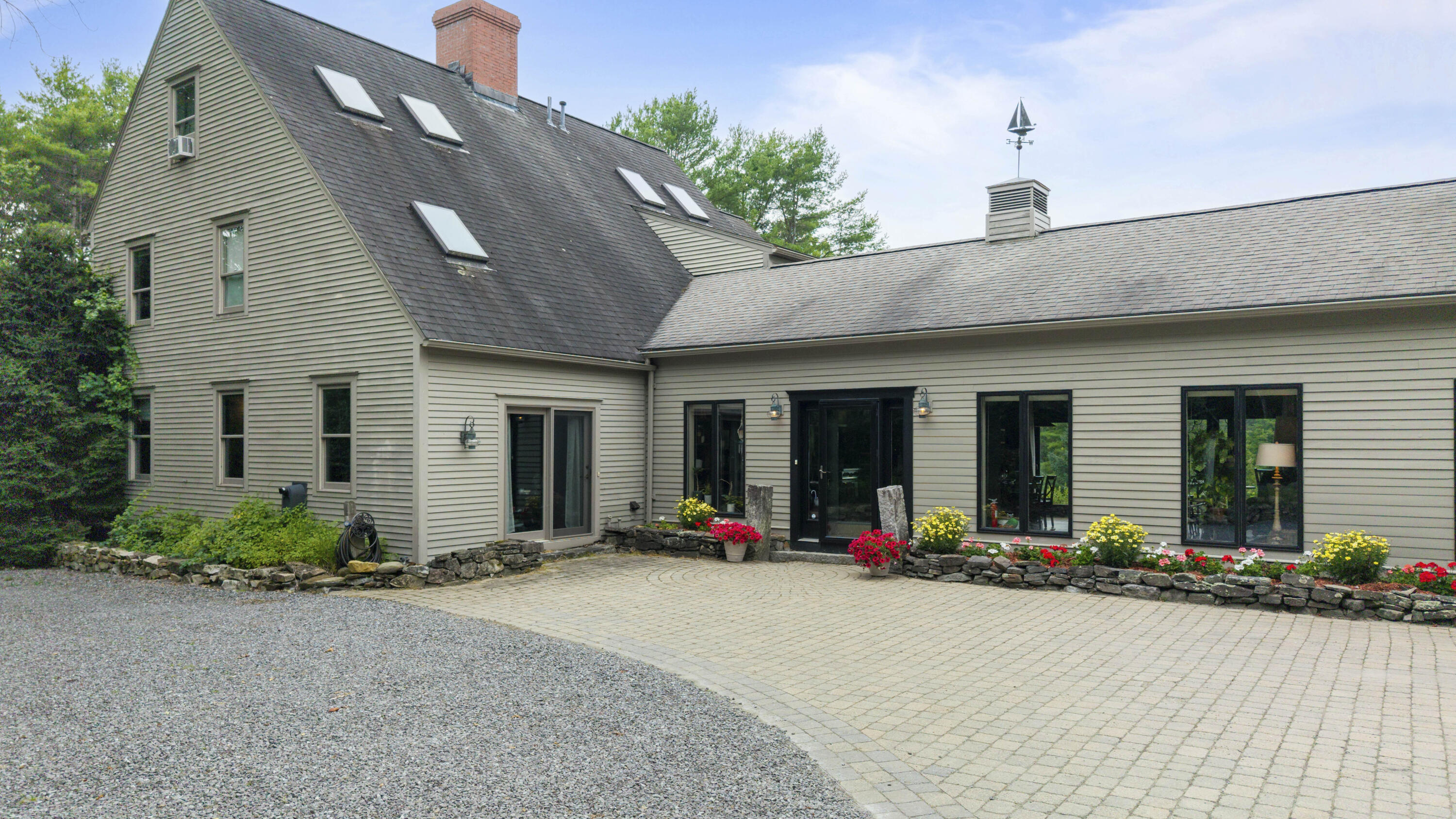 main property photo 78