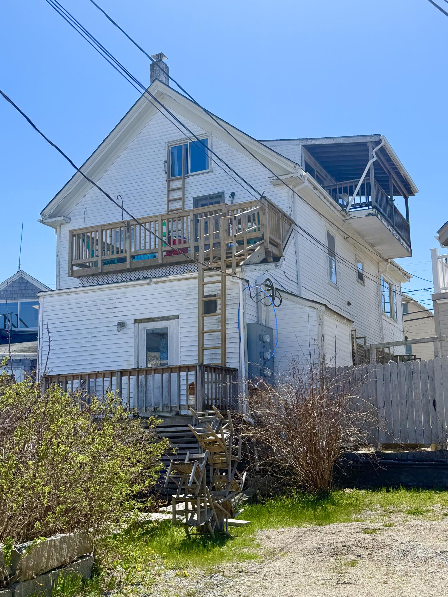 main property photo 32