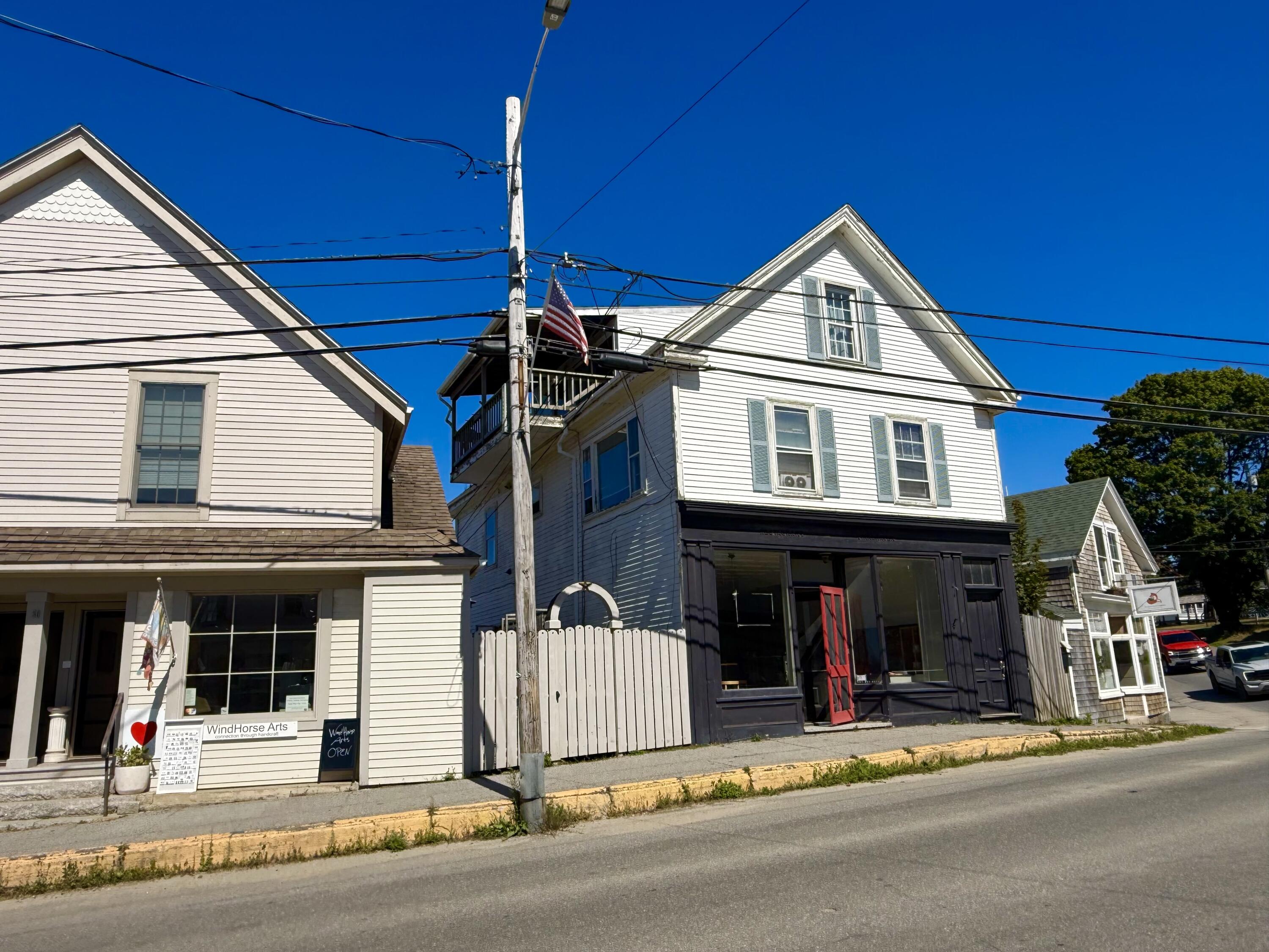 main property photo 41