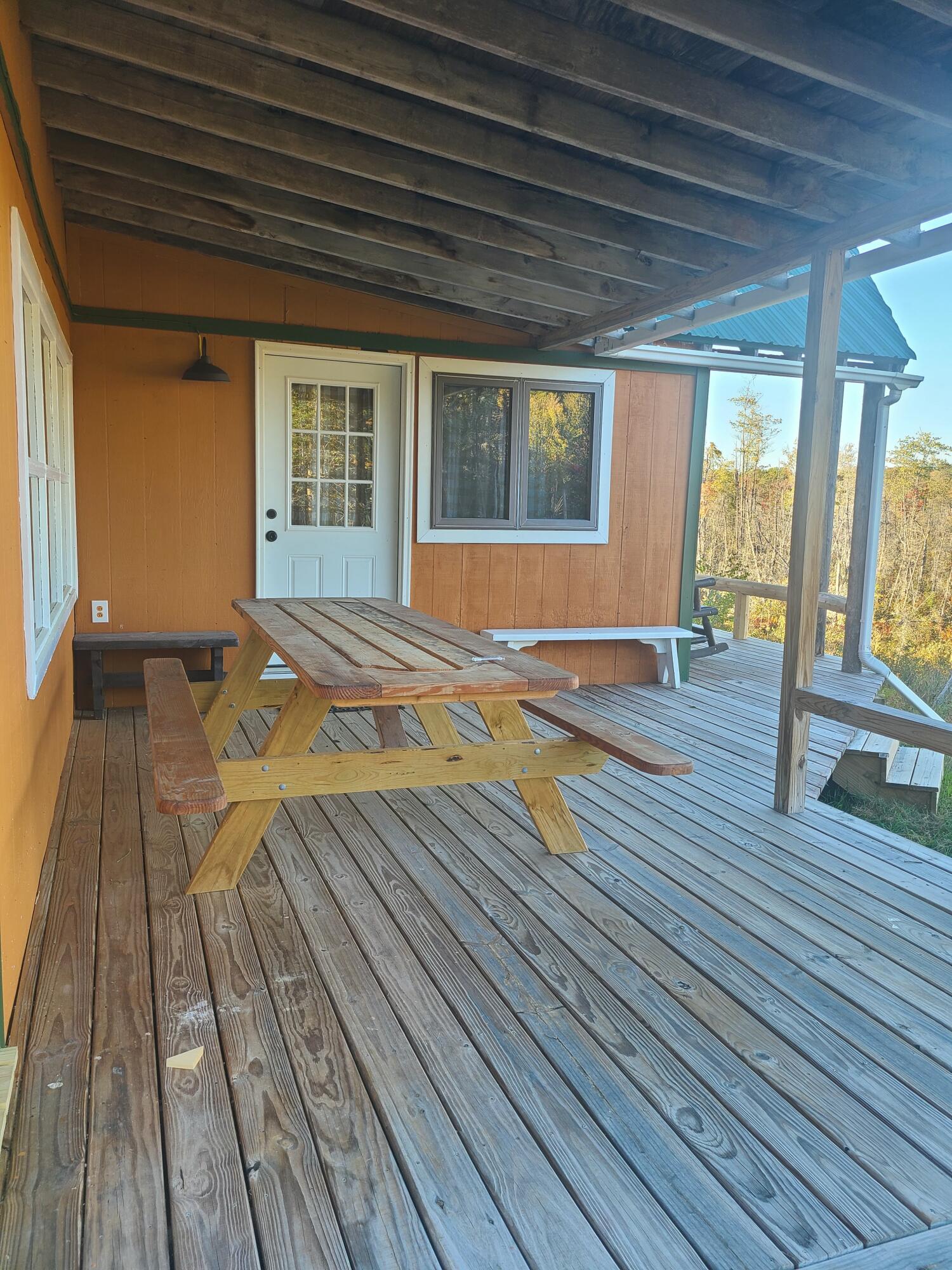 main property photo 45
