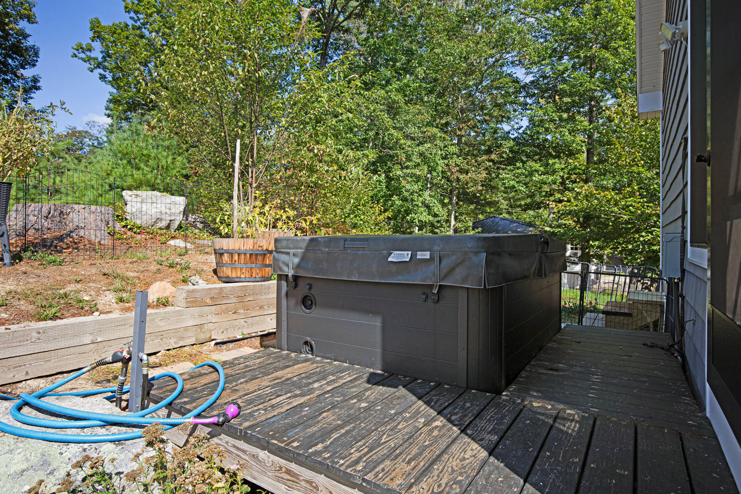 property viewer photo 33