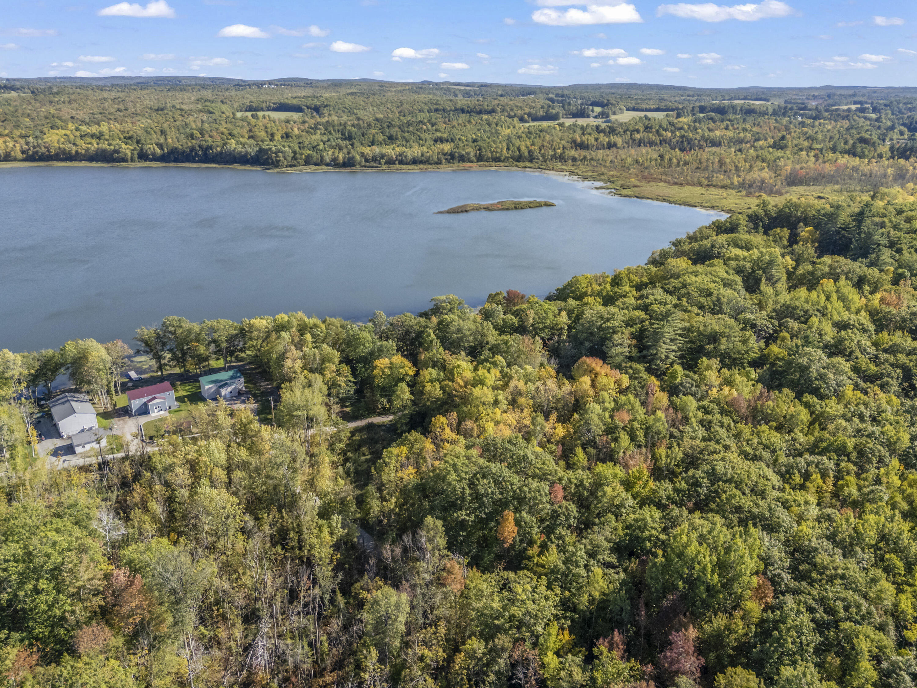 main property photo 23