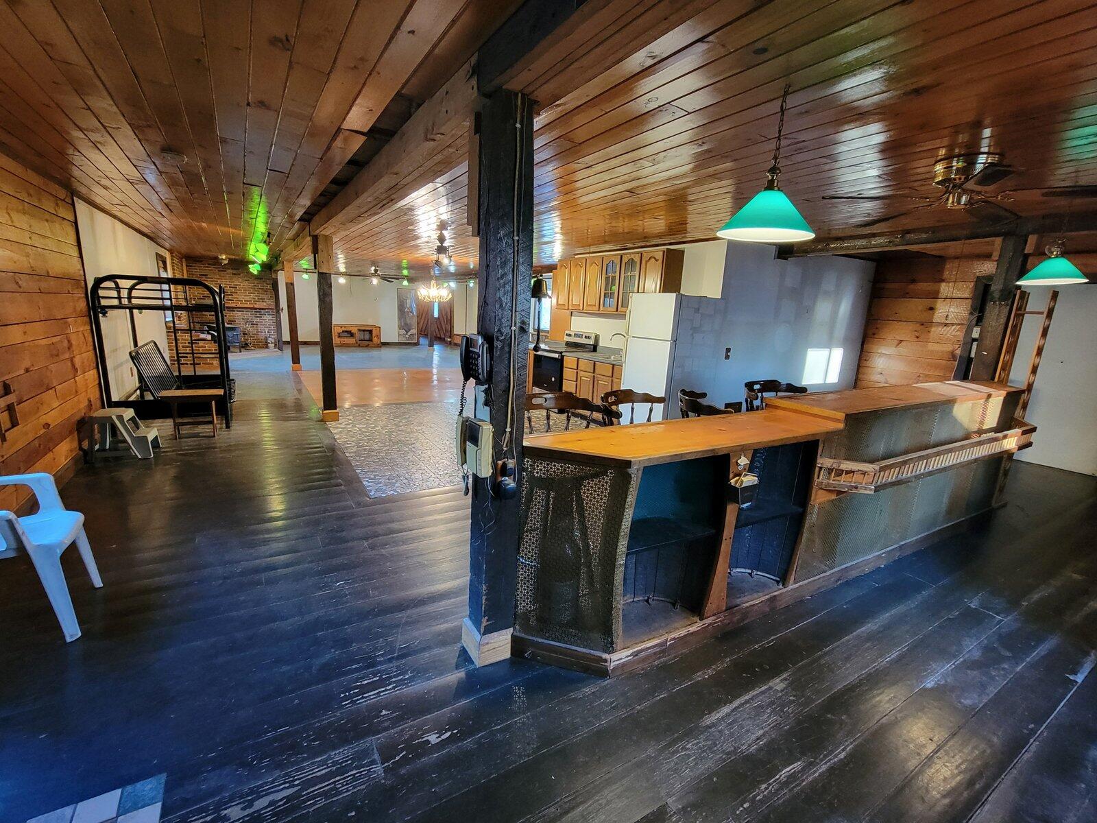 main property photo 30