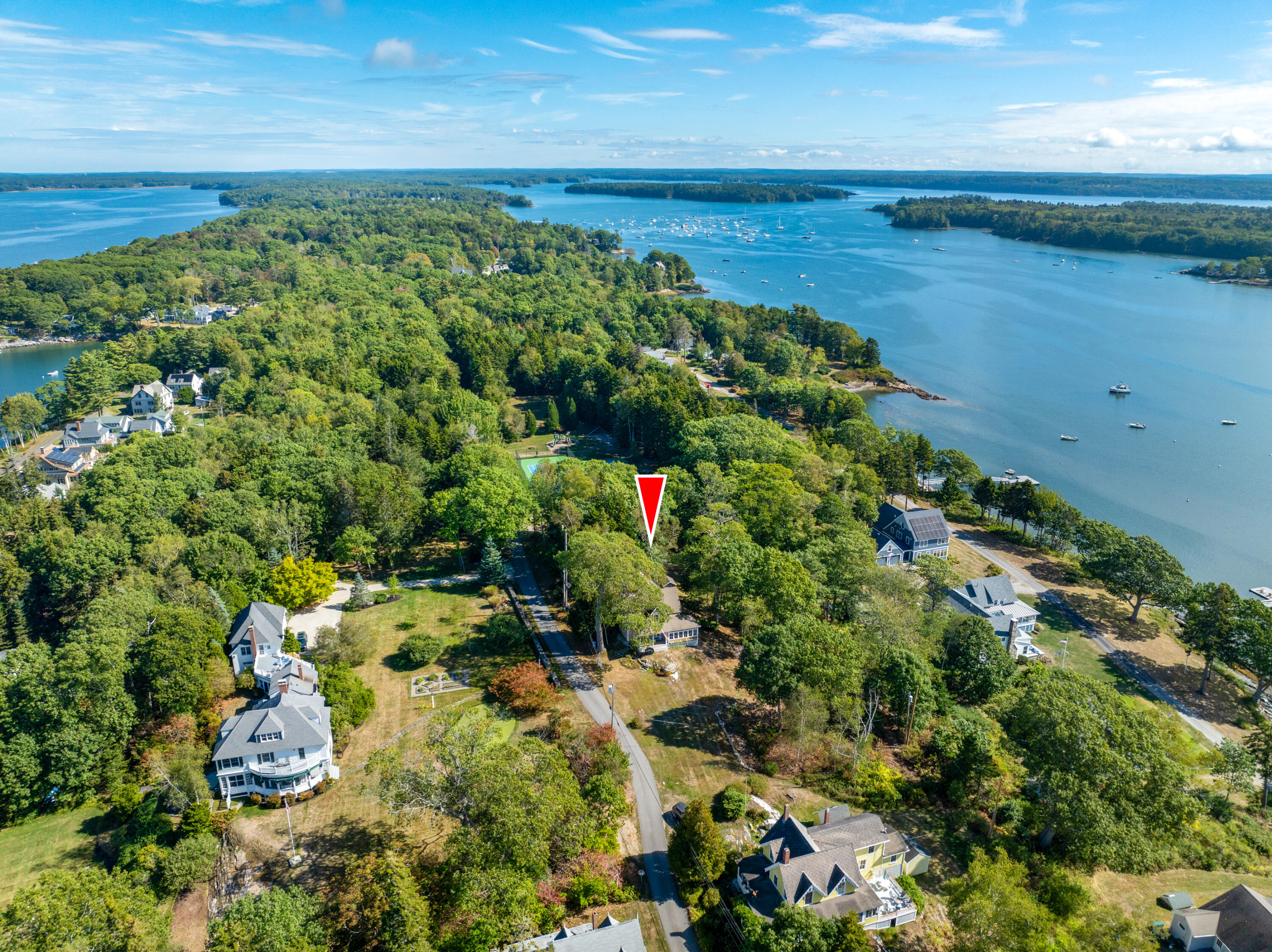 main property photo 12