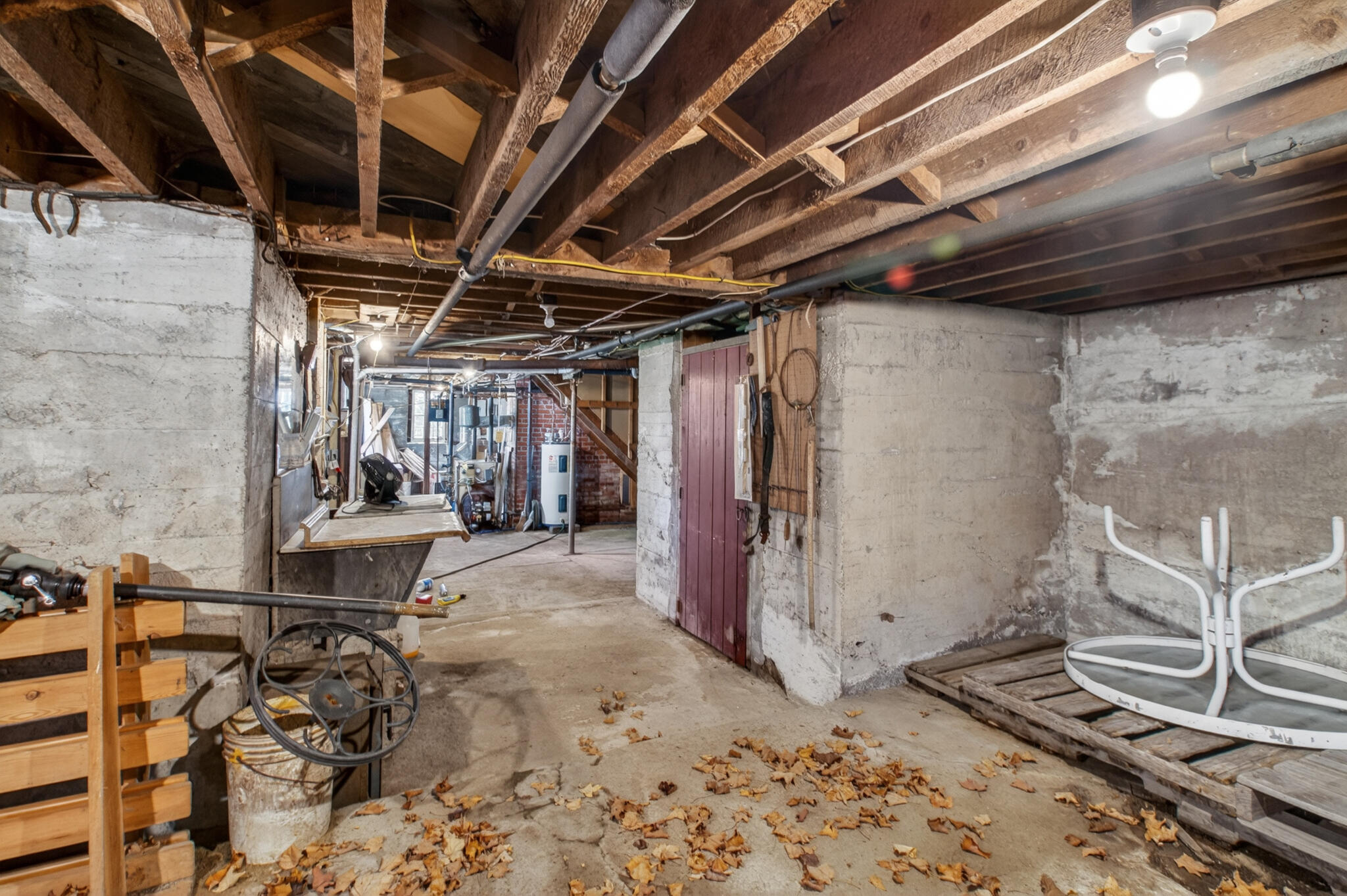 main property photo 45