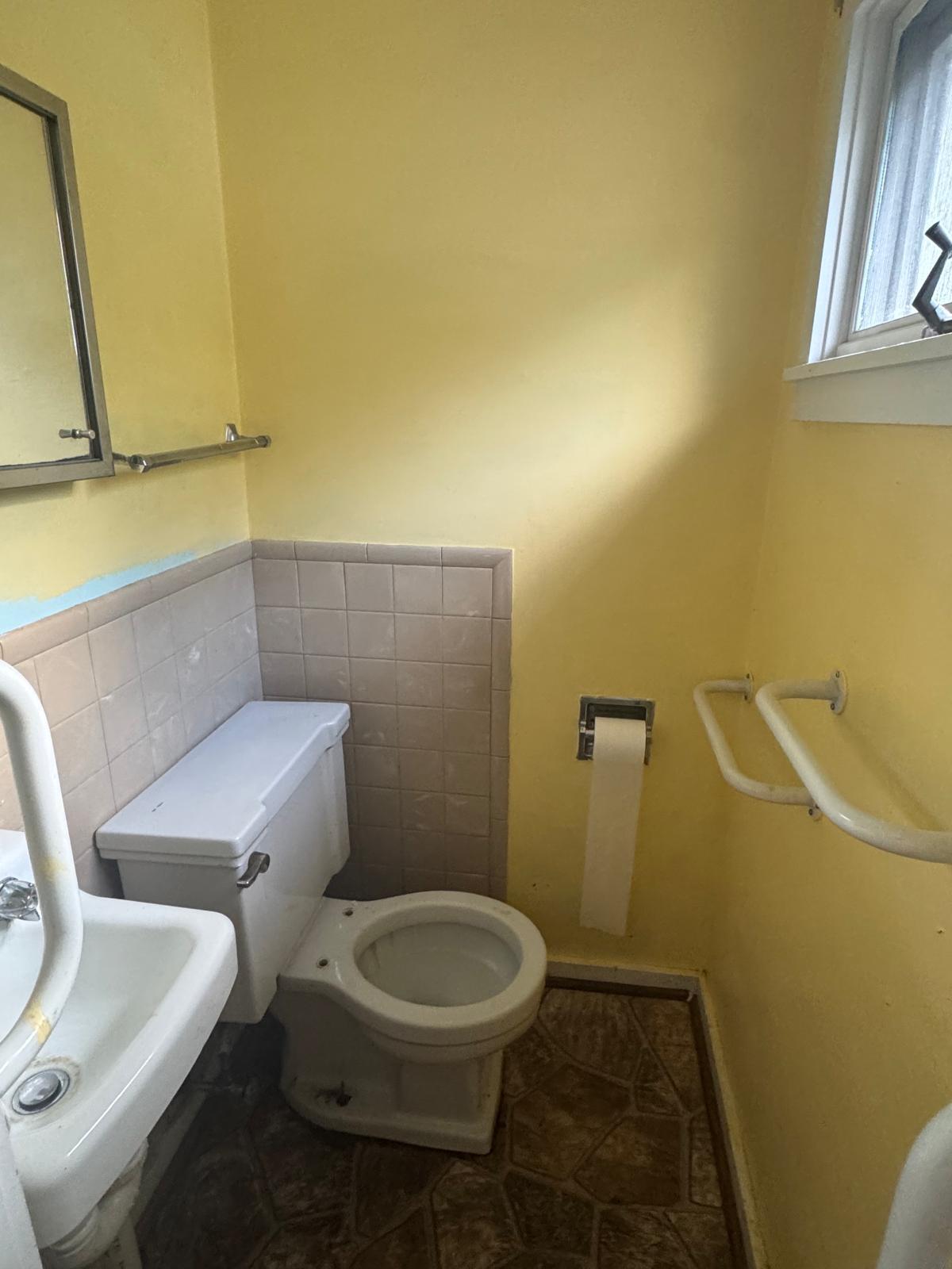 main property photo 24