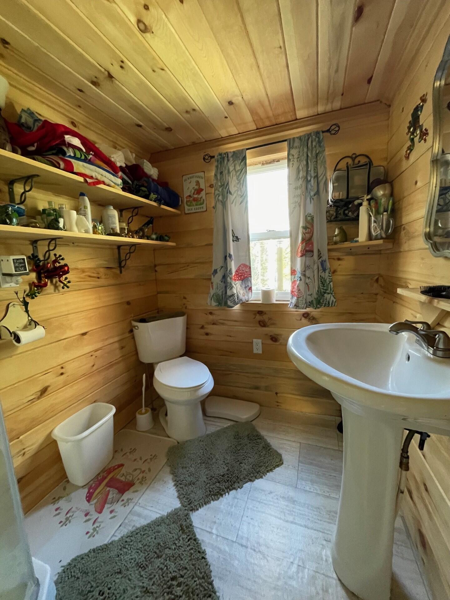 main property photo 10