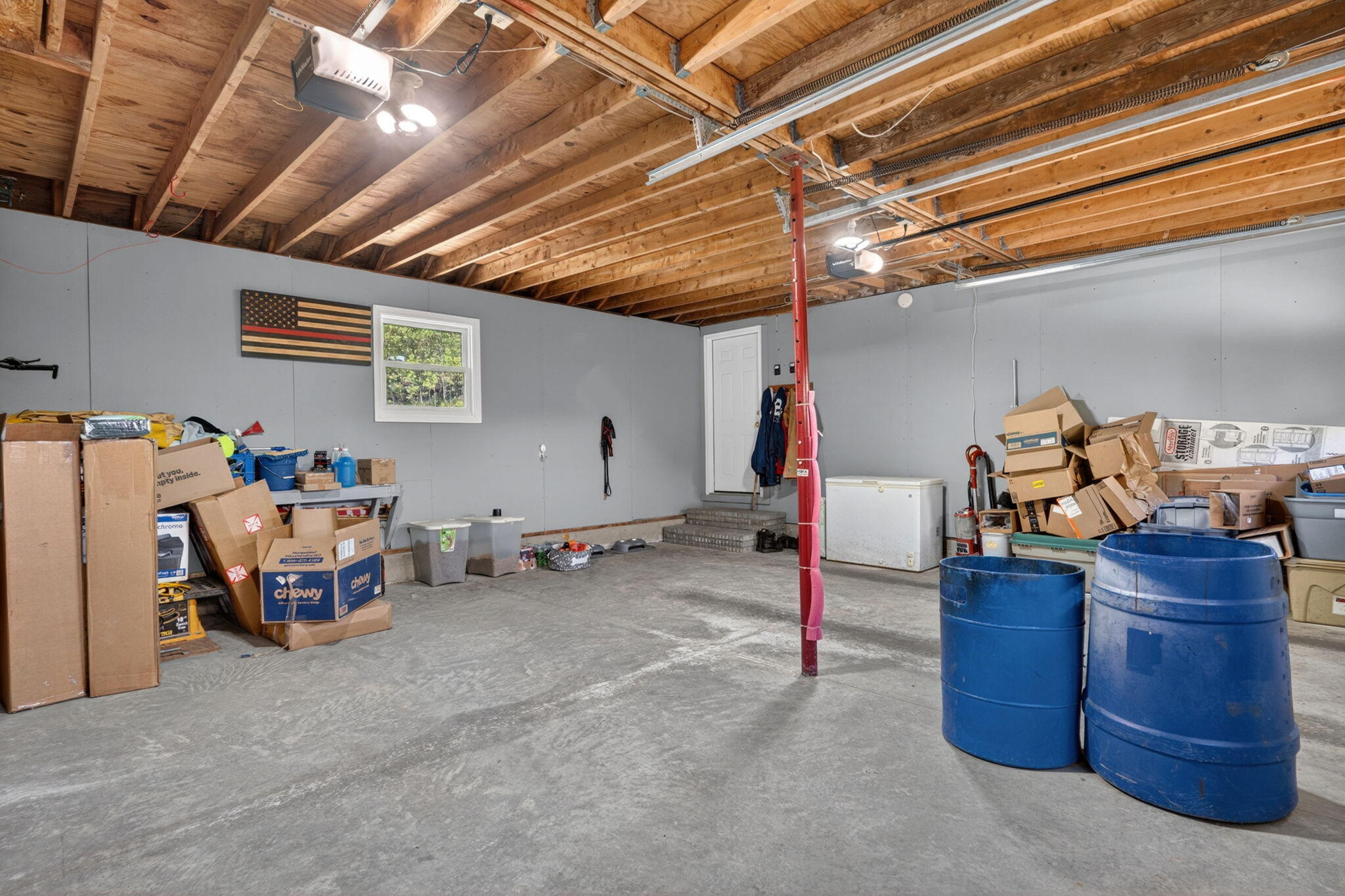 main property photo 59