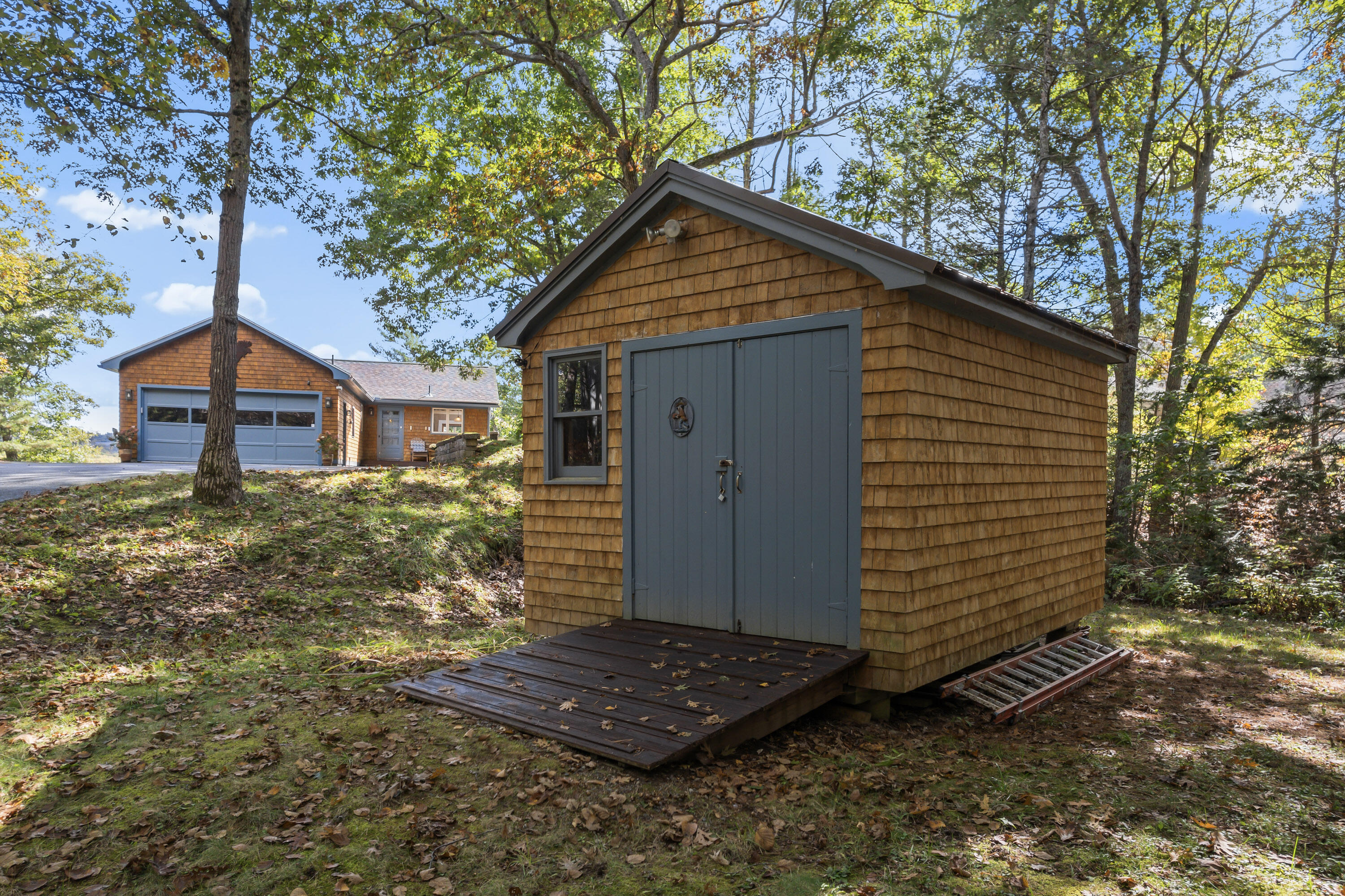 main property photo 59