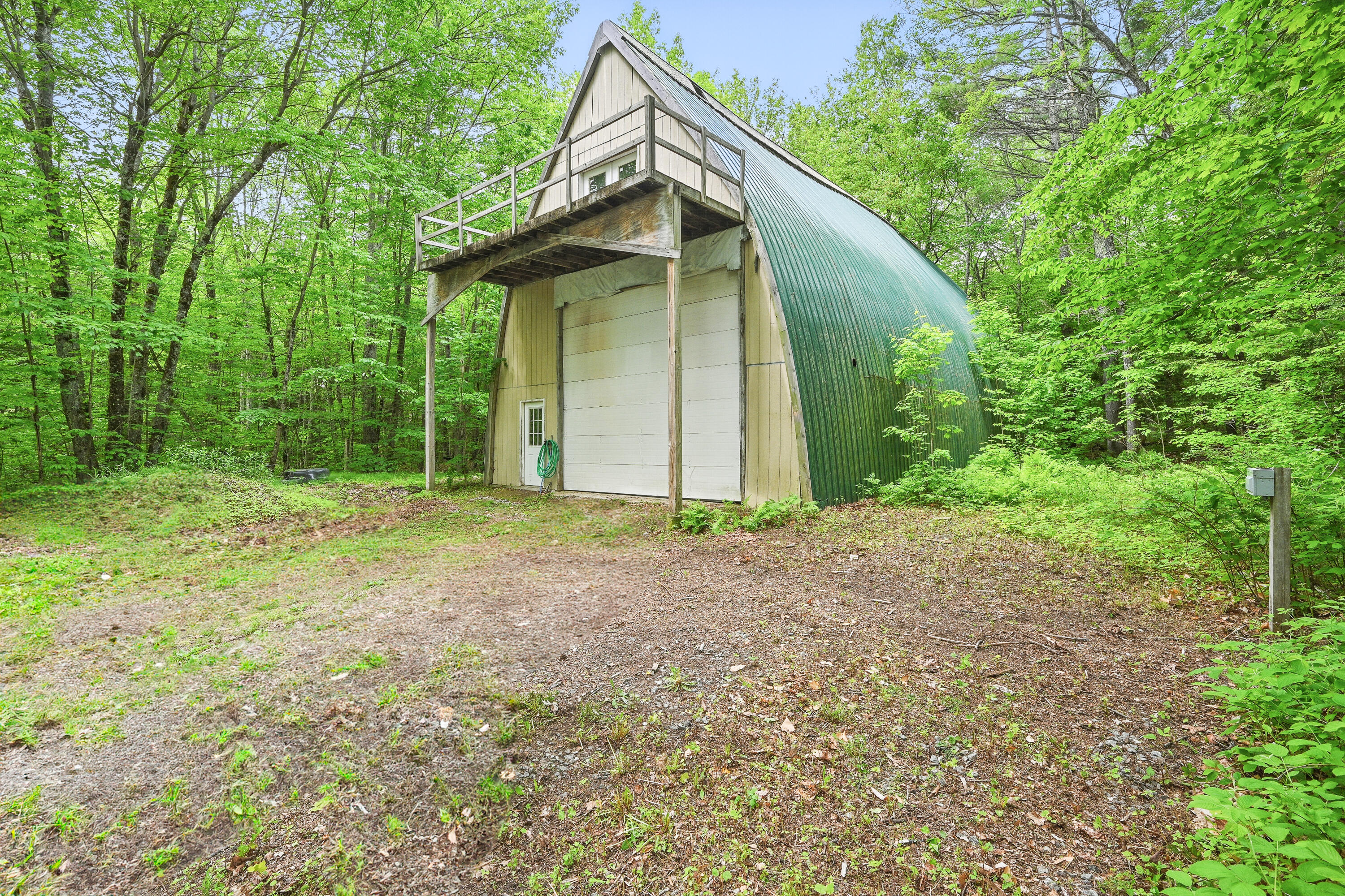 main property photo 7