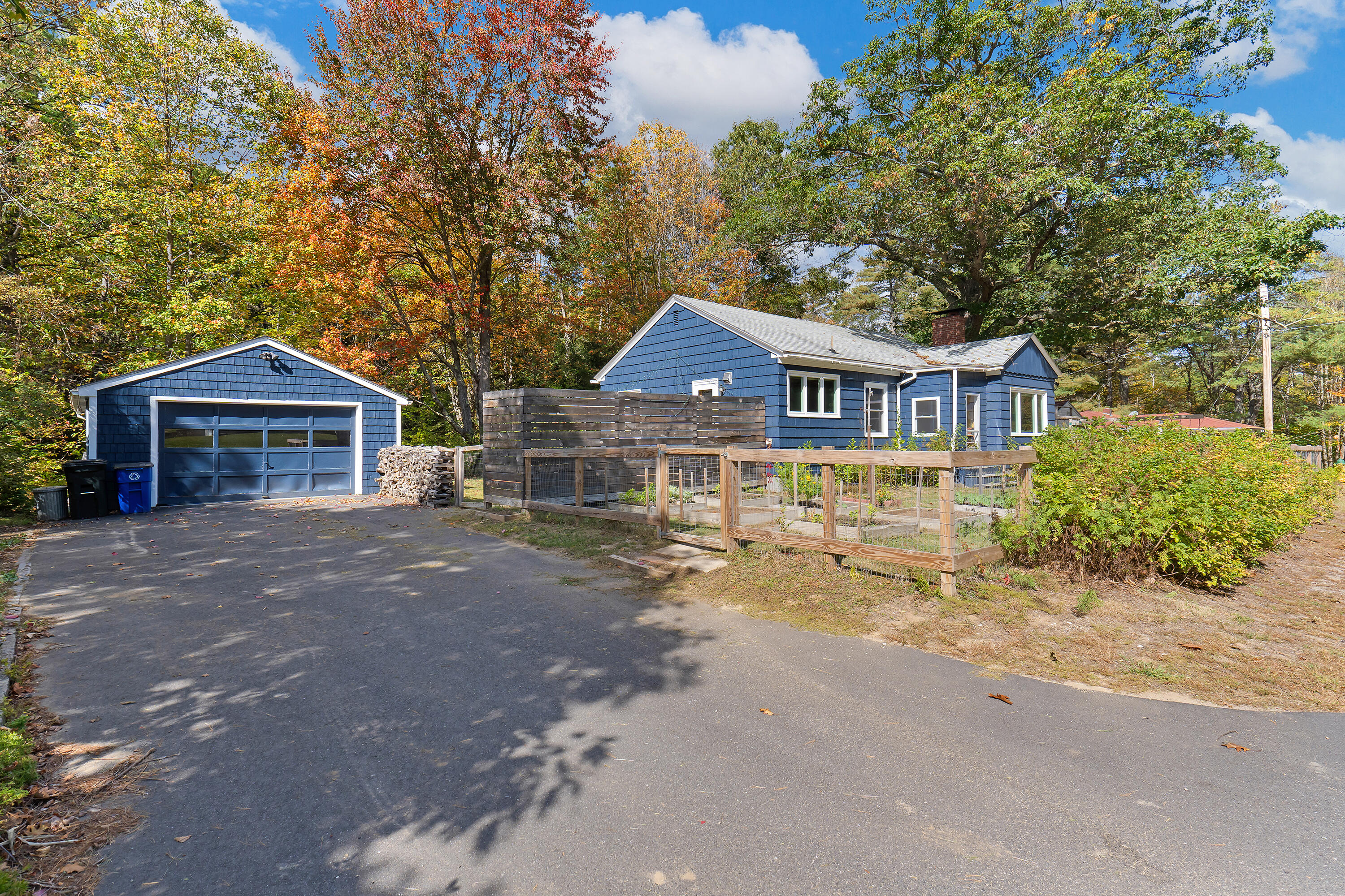property viewer photo 2